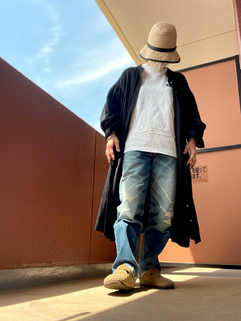 その他のワンピースを着用したレディースの春コーディネートの2枚目の写真