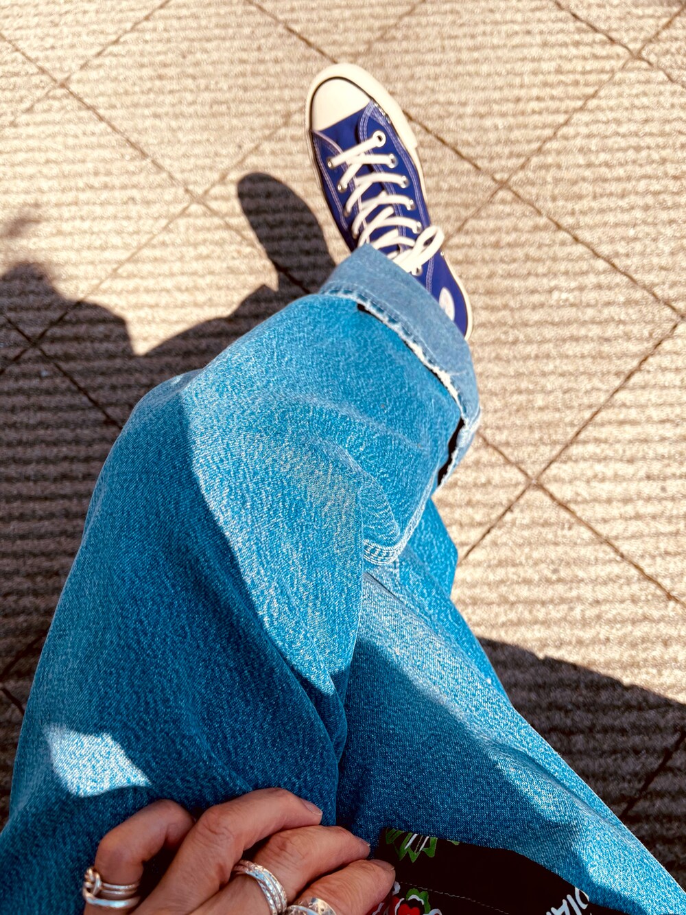 その他のシャツ/ブラウスを着用したレディースの夏コーディネートの3枚目の写真