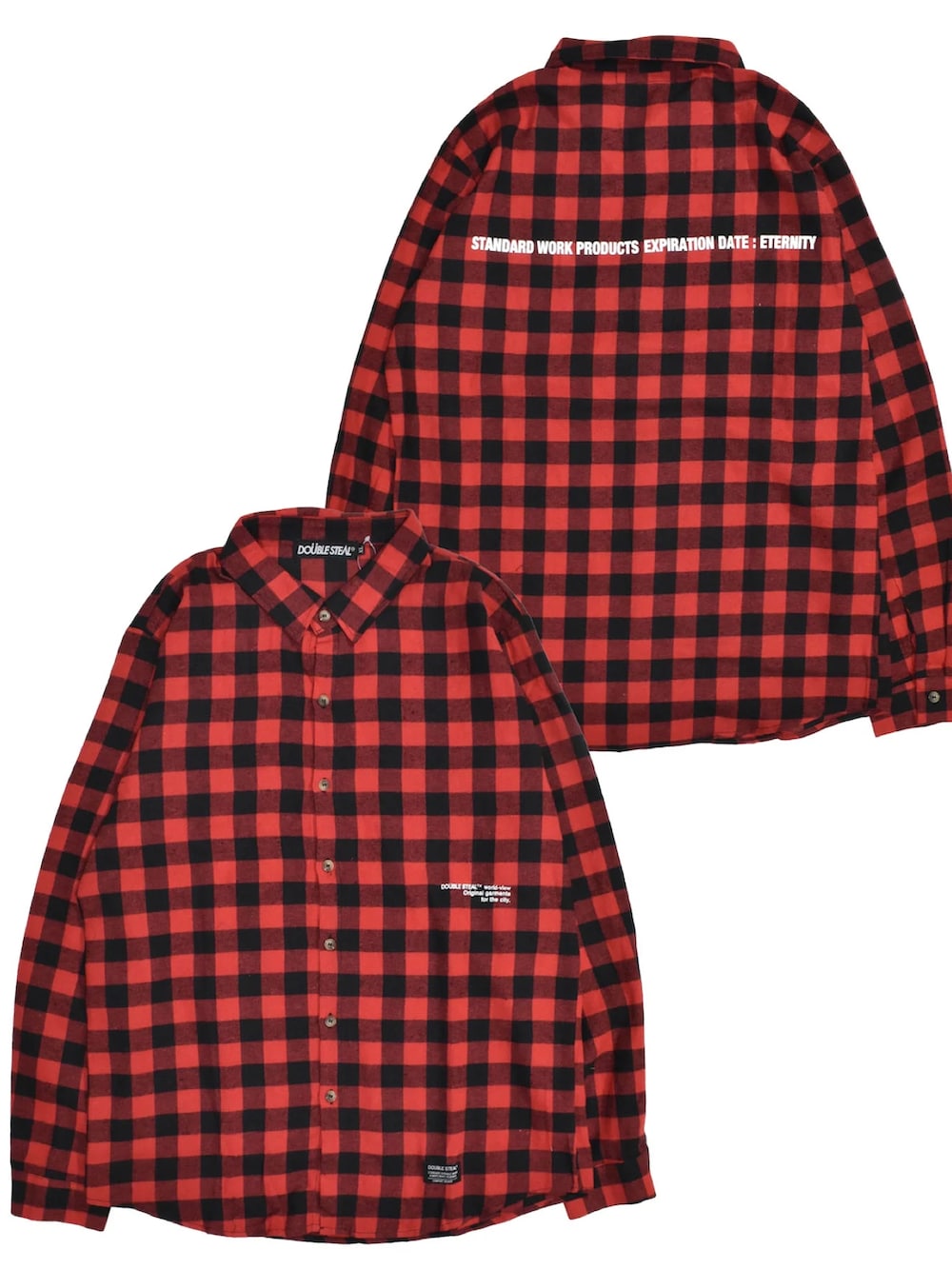 ブラック系のスニーカー、グレー系のTシャツ/カットソー、レッド系のシャツ/ブラウスを着用したメンズの春コーディネートの3枚目の写真