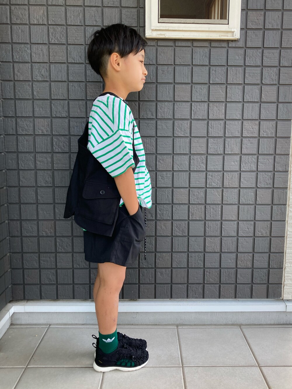 「ボーダートップス、Tシャツ、ボーダー、ベスト、タキビベスト、ハーフパンツ、ショートパンツ、keen、センター分け、男の子、7歳、小学生、ありがとう꒰๑͒ •ꇵ͒•`๑͒꒱☁︎」｜「LOWRYS FARMのＵＳＡボーダーＳＳＴ　937148（Tシャツ/カットソー、グリーン系）」を使った、☁︎•ꇵ͒•`s☺︎+sa*॰¨̮さん（キッズ・121cm）の夏コーディネートの4枚目の写真