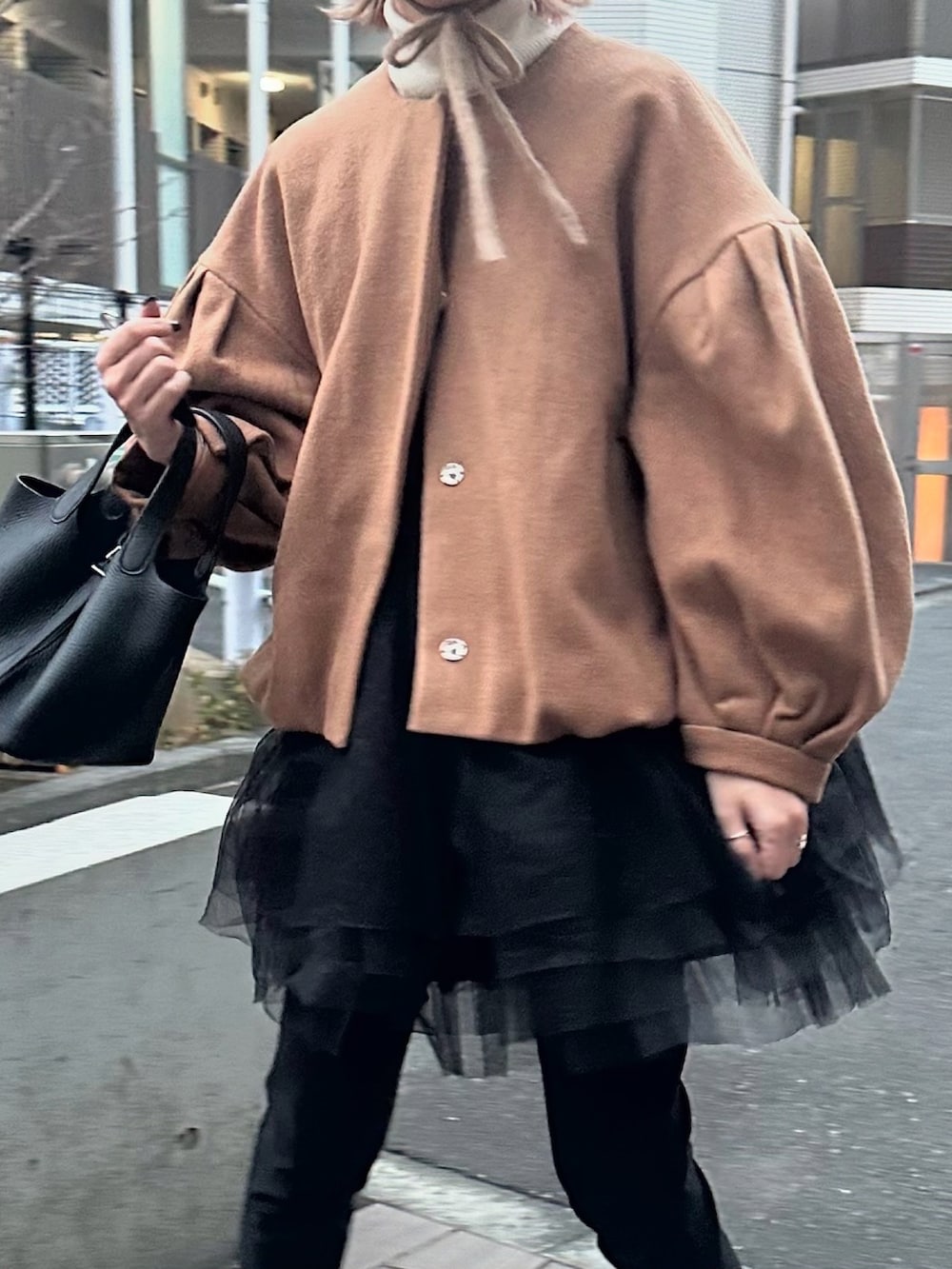 バルーンショートコートを使った人気ファッションコーディネート - WEAR