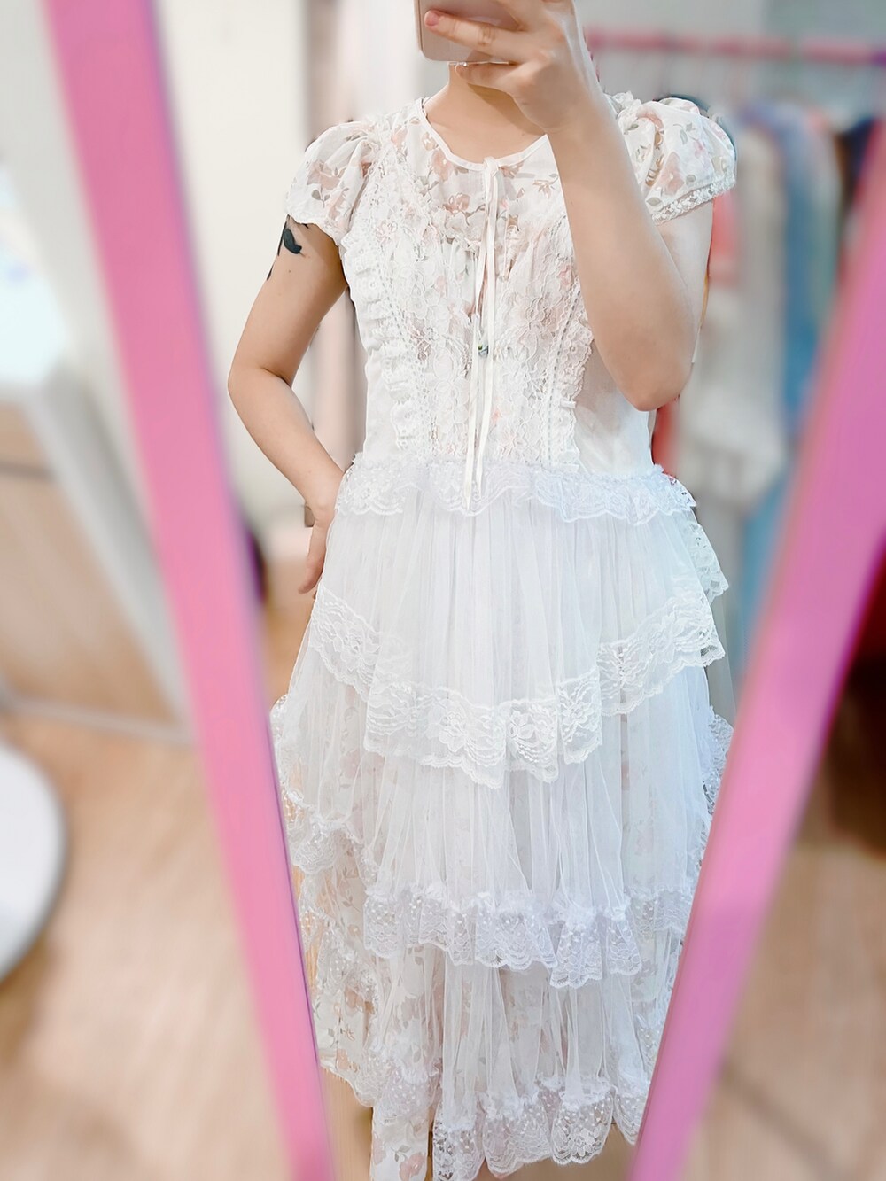 「vintage、lingerie、古着、ランジェリー、パステルカラー」｜「VINTAGEのアイテム（ワンピース/ドレス、ホワイト系）」を使った、andidilianさん（レディース・157cm）の夏コーディネートの2枚目の写真
