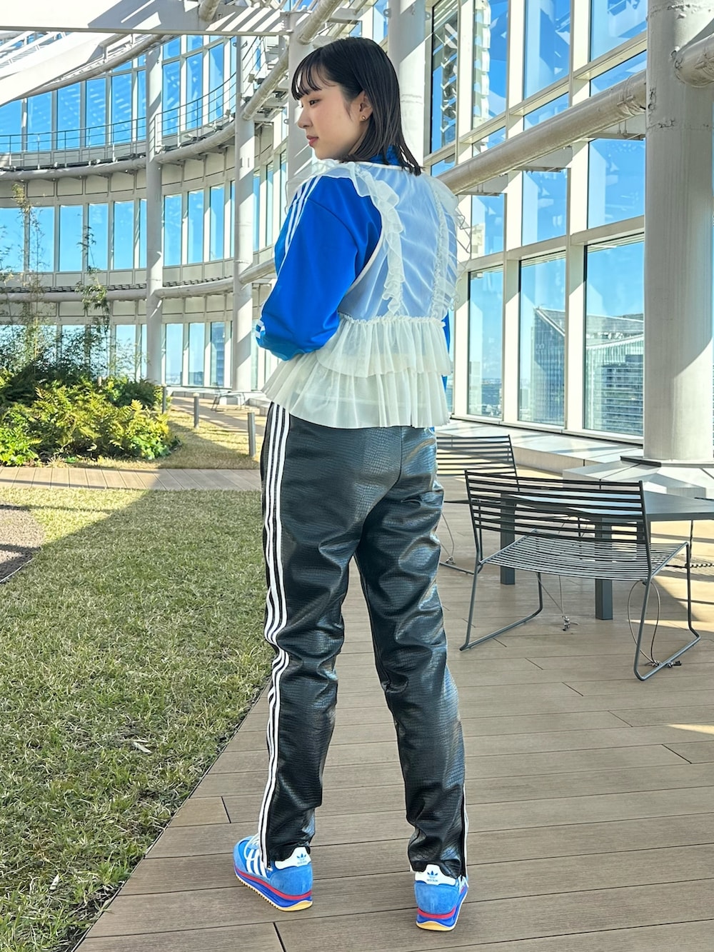 人気 adidas フェイクレザーパンツ SST リュクス トラックパンツ アディダス アディダス オリジナルス プレミアム フェイクレザー