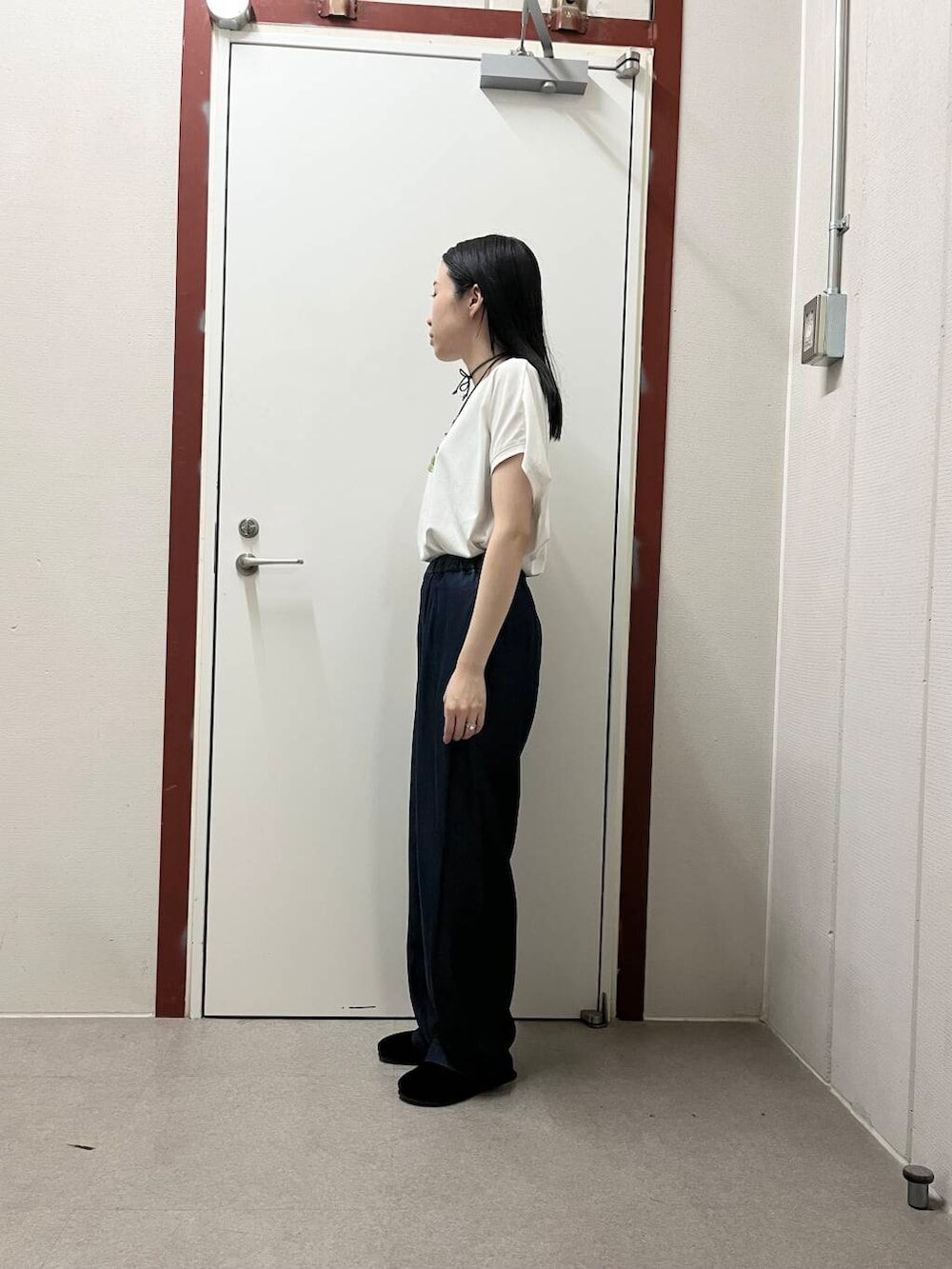 「doors、私が選ぶセールアイテム25ss」｜「URBAN RESEARCH DOORSの『UR TECH』汗染み防止ドルマンTシャツ（Tシャツ/カットソー、ホワイト系）」を使った、pyonさん（レディース・161cm）の夏コーディネートの2枚目の写真