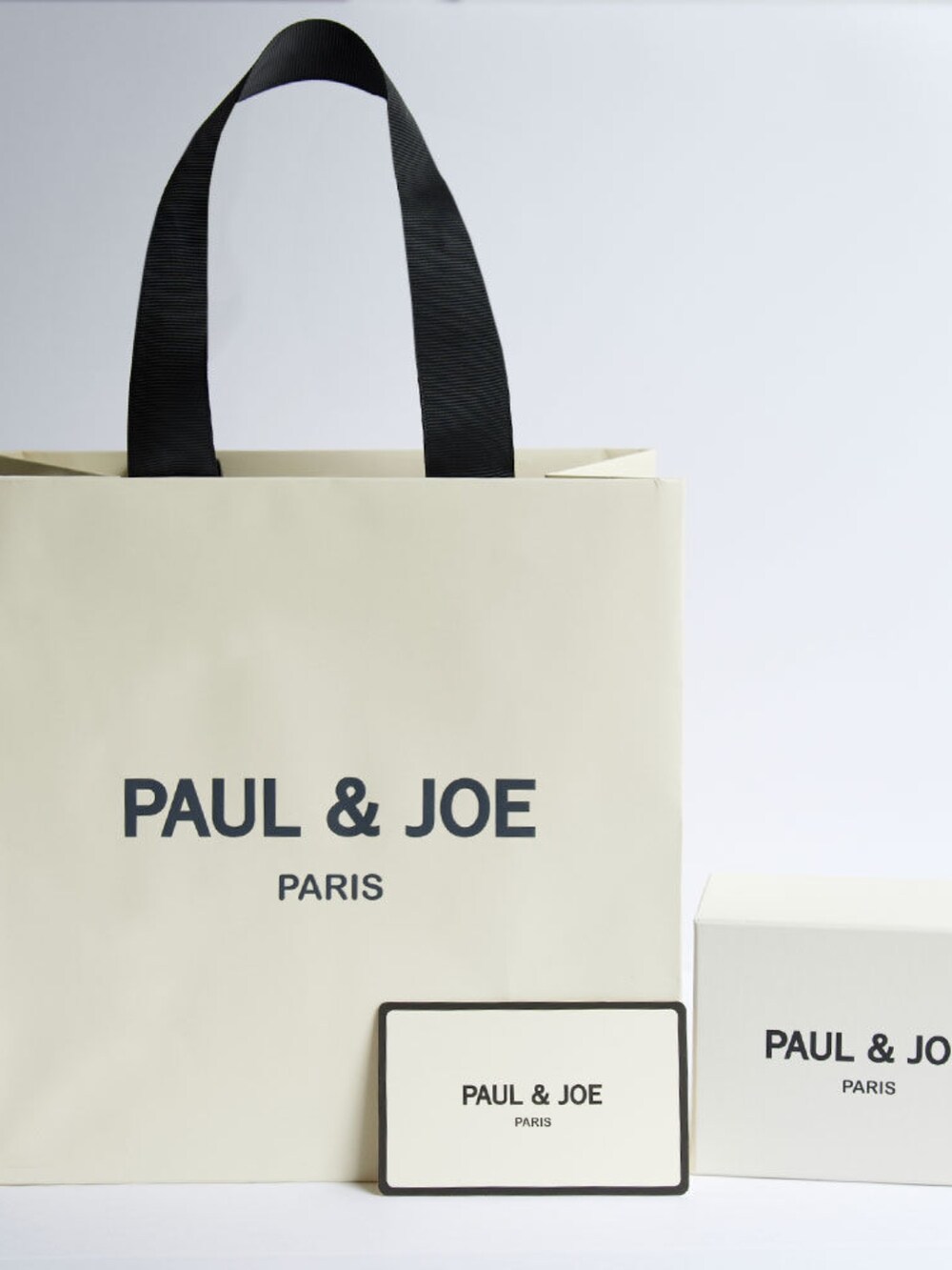 「時計、腕時計、PAUL&JOE、ポール＆ジョー、ポールアンドジョー、ギフト、アクセサリー、ファッション、ネコ、猫、ピンク、ピンクゴールド、ブラック」｜「PAUL&JOEのアイテム（アナログ腕時計、ゴールド系）」を使った、Fortune squareさん（レディース・160cm）の秋コーディネートの5枚目の写真