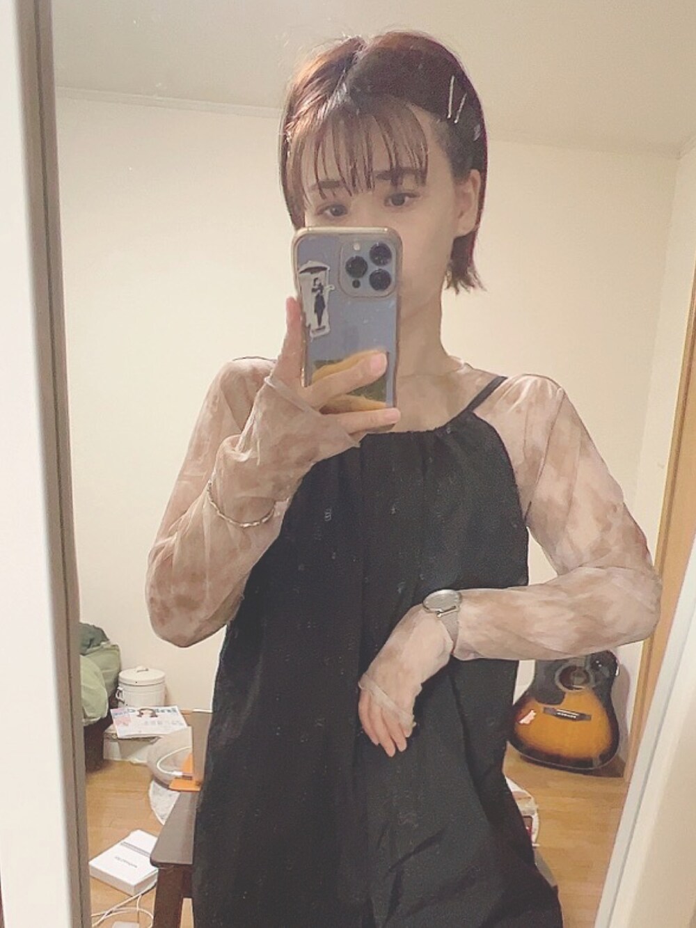 「大人カジュアル、オトナ女子、リラックススタイル、秋服準備はじめました、着回しコーデ、大人コーデ、ブラックコーデ、モード、Kastane、kastane_ootd、おしゃれさんと繋がりたい」｜「A.P.C.のNECK POUCH JAMIE  /22AC（ショルダーバッグ、グリーン系）」を使った、sachieさん（レディース・152cm）の夏コーディネートの3枚目の写真