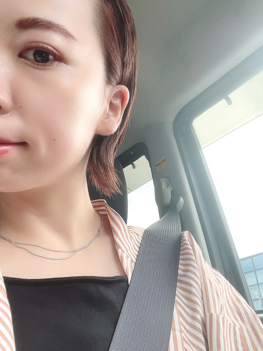 「大人コーデ、ラクチンコーデ、着回しコーデ、カジュアルコーデ、夏コーデ、カスタネ、Kastane、Chico、おしゃれさんと繋がりたい」｜「Kastaneの【新色追加】ポンチキャミワンピース（ワンピース、ブラック系）」を使った、sachieさん（レディース・152cm）の夏コーディネートの4枚目の写真