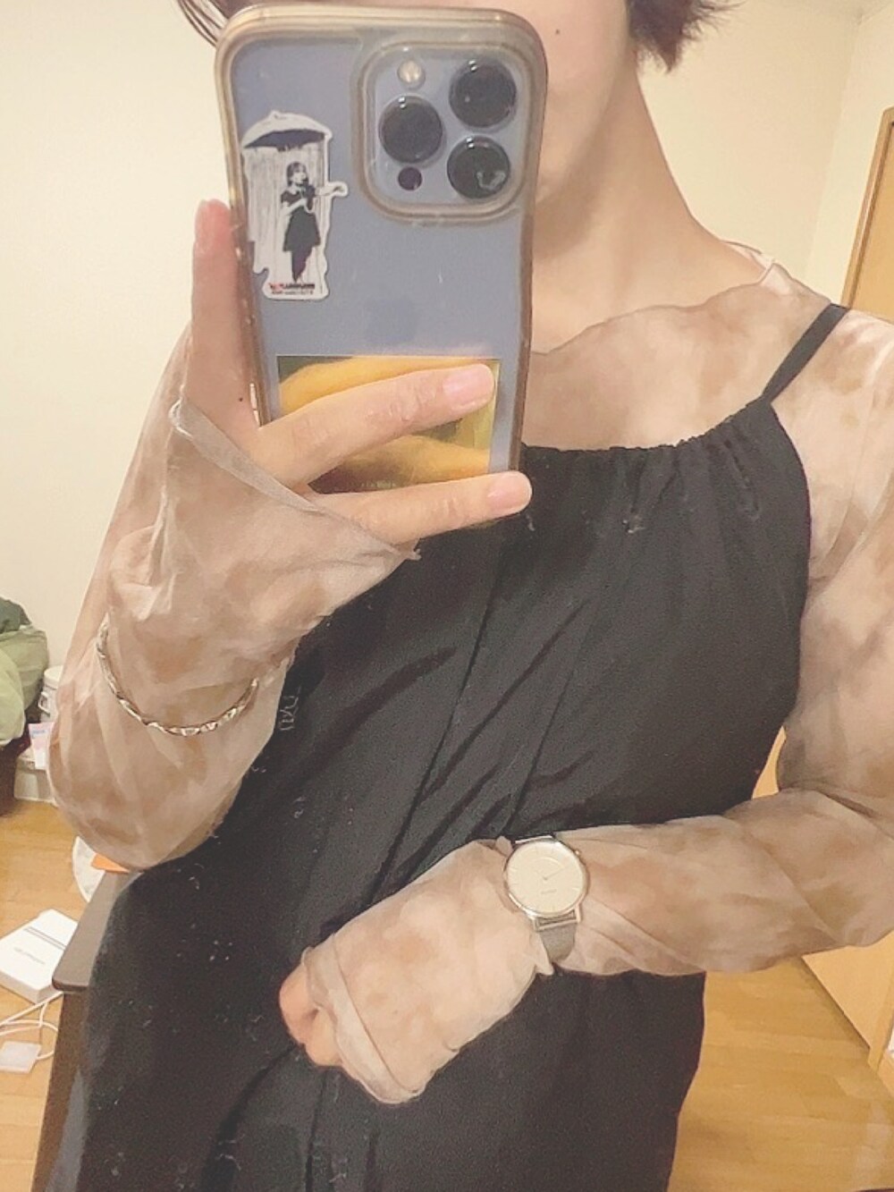「大人カジュアル、オトナ女子、リラックススタイル、秋服準備はじめました、着回しコーデ、大人コーデ、ブラックコーデ、モード、Kastane、kastane_ootd、おしゃれさんと繋がりたい」｜「A.P.C.のNECK POUCH JAMIE  /22AC（ショルダーバッグ、グリーン系）」を使った、sachieさん（レディース・152cm）の夏コーディネートの5枚目の写真