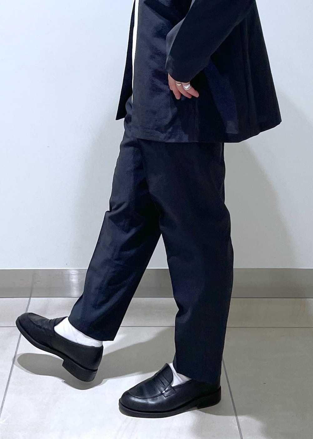 「セットアップ、24SS、2024SS、ADAM ET ROPÉ、FEMME、HOMME、UNISEX、SDGs、サステナブル、骨格ストレート、きれいめ、きれいめカジュアル、春、夏、春コーデ」｜「ADAM ET ROPE'のカバロス スエット ガード ベーシック ポケット Tシャツ / 汗染み防止（Tシャツ/カットソー、グリーン系）」を使った、adam_yamashitaさん（メンズ・169cm）の春コーディネートの5枚目の写真