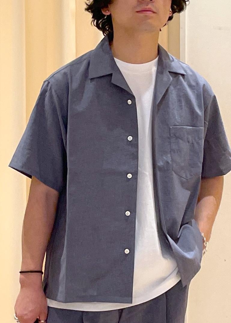 「24SS、2024SS、リランチェ、ADAM ET ROPÉ、FEMME、HOMME、UNISEX、SDGs、サステナブル、低身長、骨格ストレート、きれいめカジュアル、セットアップ、セットアップ対応、セットアイテム」|「ADAM ET ROPE'の2点セット【RIRANCHA / リランチェ】セットアップ / オープンカラーシャツ&イージーパンツ / イージーケア / ユニセックス(セットアップ、ブルー系)」を使った、adam_yamashitaさん(メンズ・169cm)の夏コーディネートの6枚目の写真