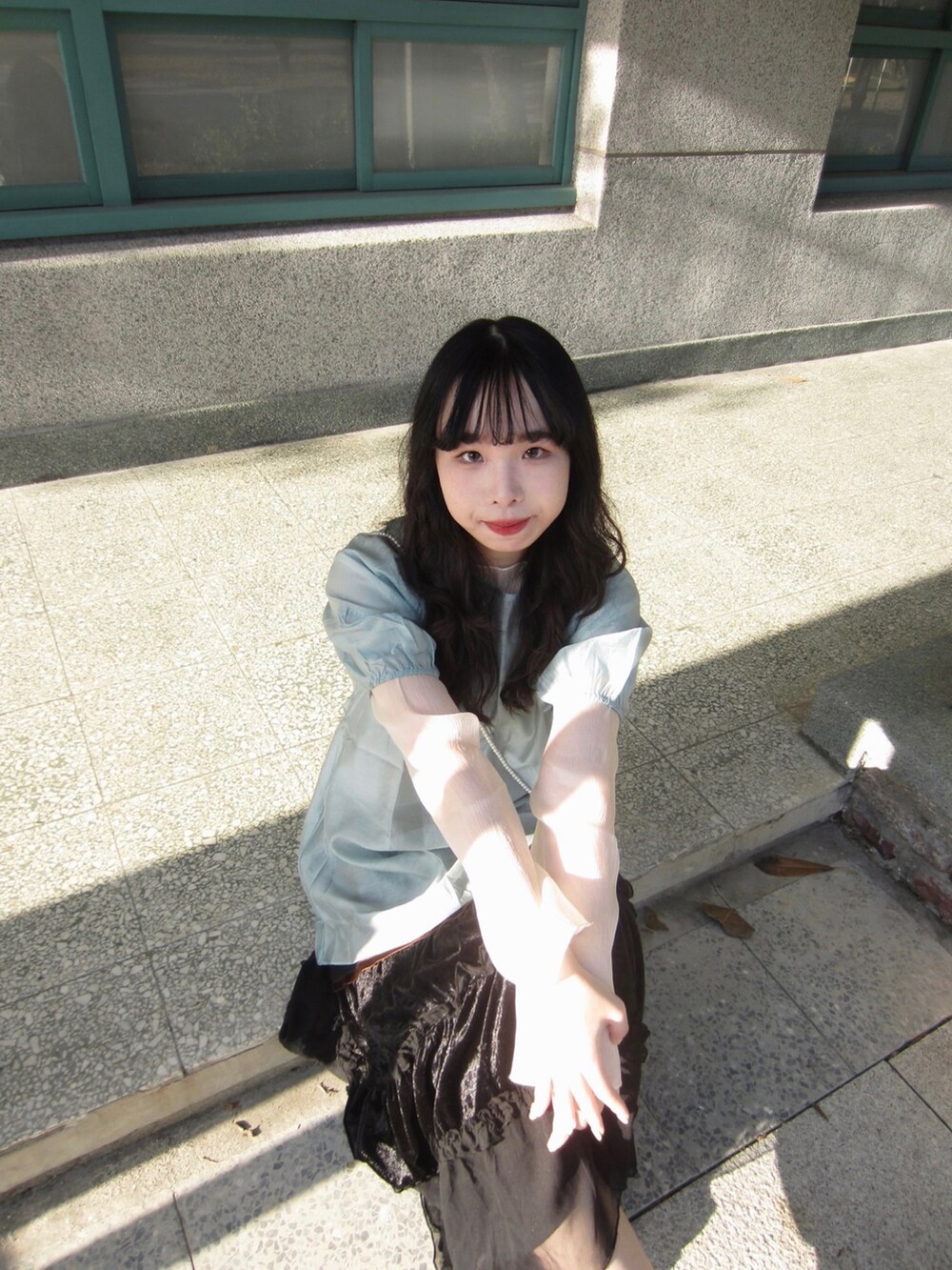 「春、春カラー、今日のコーデ、ootd、moussy、BEAMS BOY」｜「BEAMS BOYのアイテム（ネックレス、ホワイト系）」を使った、jieee03eeさん（レディース・163cm）の冬コーディネートの2枚目の写真