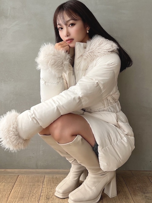 2024.08.23 UP｜リゼクシー（RESEXXY）、ERIKA、24492601｜RUNWAY