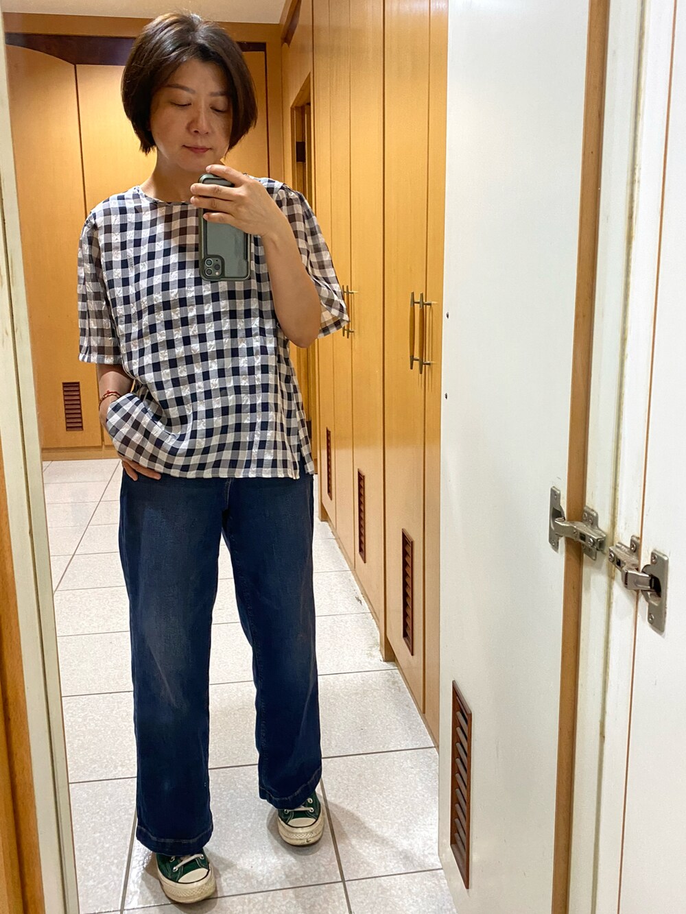 「olivoのアイテム（シャツ/ブラウス、グリーン系）」を使った、yukichen3388さん（レディース・155cm）の夏コーディネートの2枚目の写真