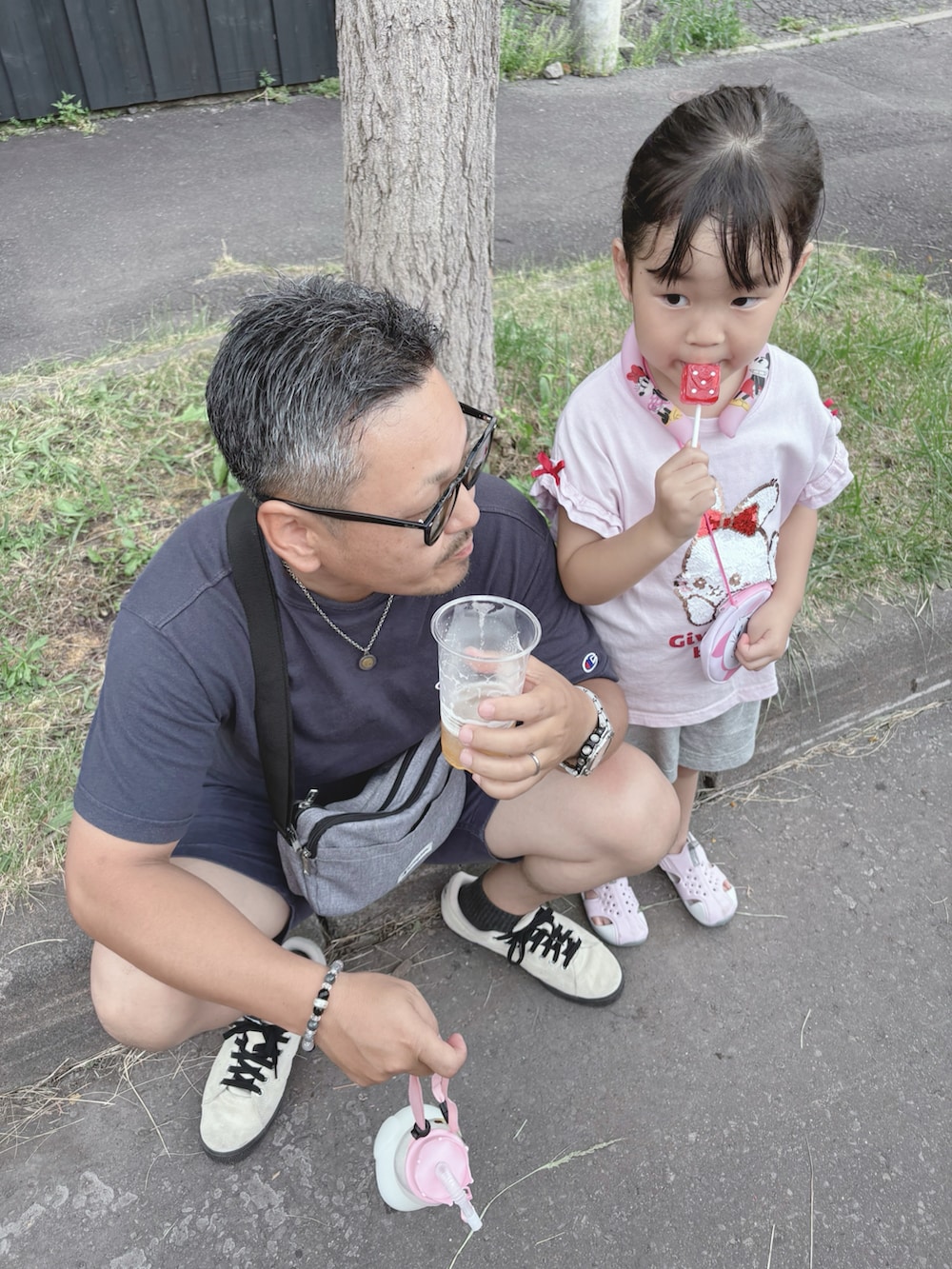 「キッズコーデ、キッズファッション、プチプラ、娘チョイス、お祭り、10円パン」｜「NIKEのNIKE ナイキ 17-22SUNRAY PROTECT 2 (PS) サンレイ プロテクト 2 PS K943826 501ICLIL/PTCGY（サンダル、ピンク系）」を使った、☆cocco☆さん（キッズ・100cm）の夏コーディネートの2枚目の写真