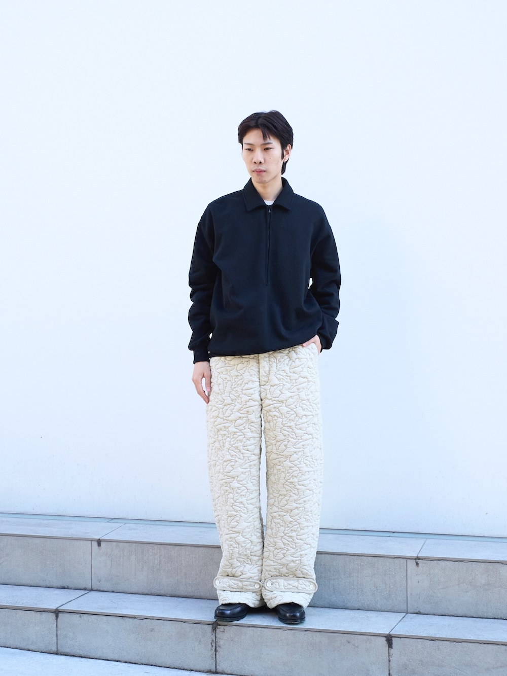 「冬アウター」｜「markaのMILITARY JACKET（ミリタリージャケット、ブルー系）」を使った、cionさん（メンズ・175cm）の冬コーディネートの3枚目の写真