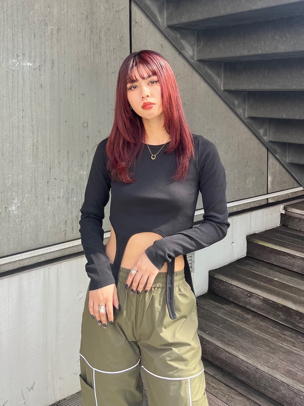 「秋、今日のコーデ、カジュアルコーデ、初秋コーデ、秋服準備はじめました」｜「X-girlのGARTER L/S TOP（Tシャツ/カットソー、ブラック系）」を使った、下村こころさん（レディース・164cm）の秋コーディネートの2枚目の写真