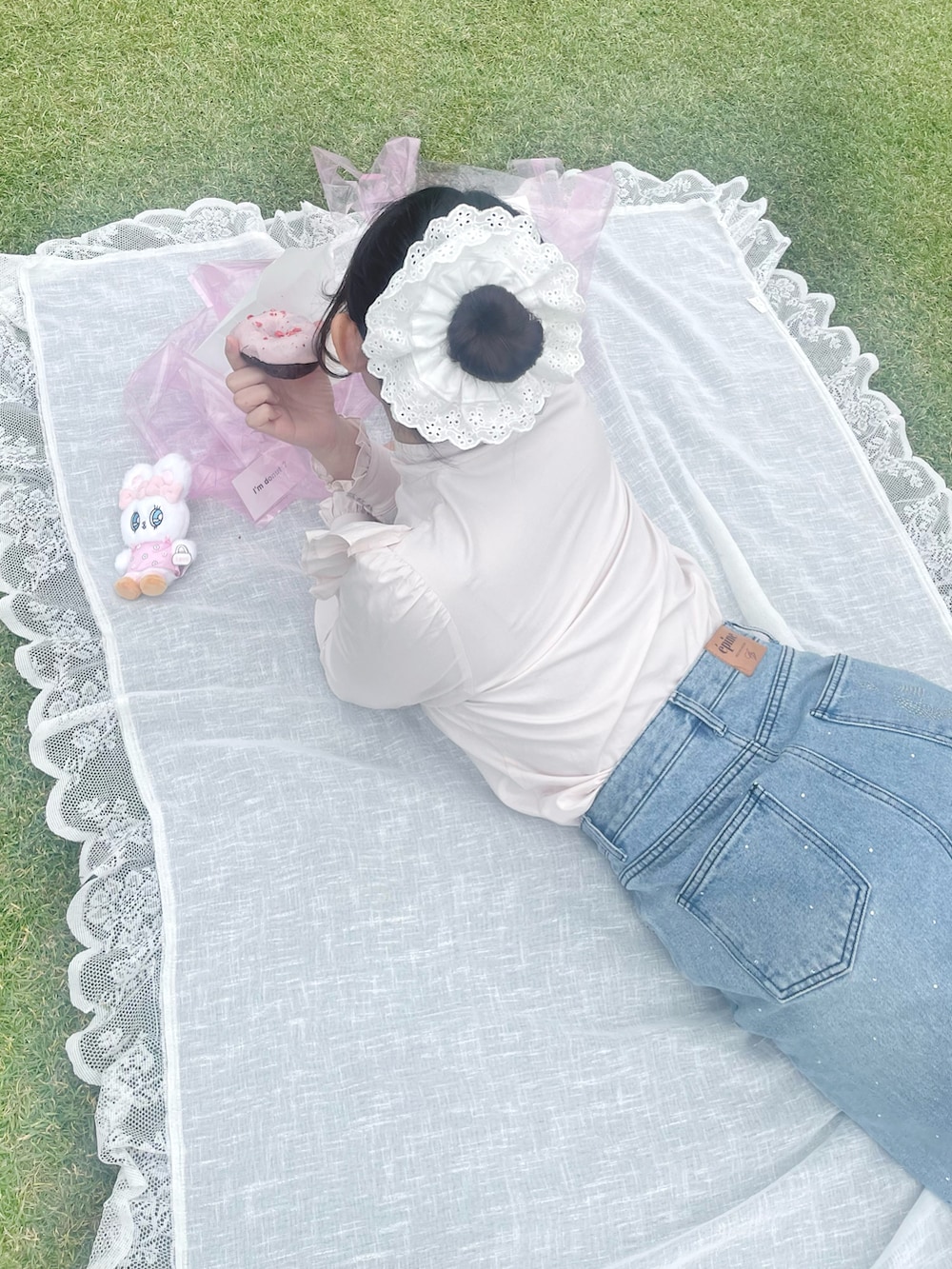 「最近のいい感じコーデ」｜「Bibiy.のアイテム（シャツ/ブラウス、ピンク系）」を使った、minamomongaさん（レディース・157cm）の春コーディネートの2枚目の写真