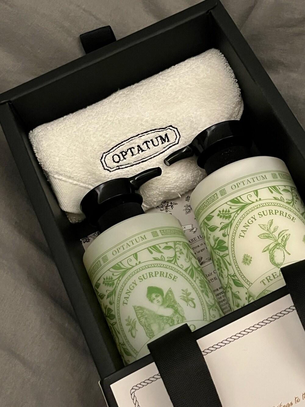 その他のシャンプーを着用したメンズの冬コーディネートの2枚目の写真