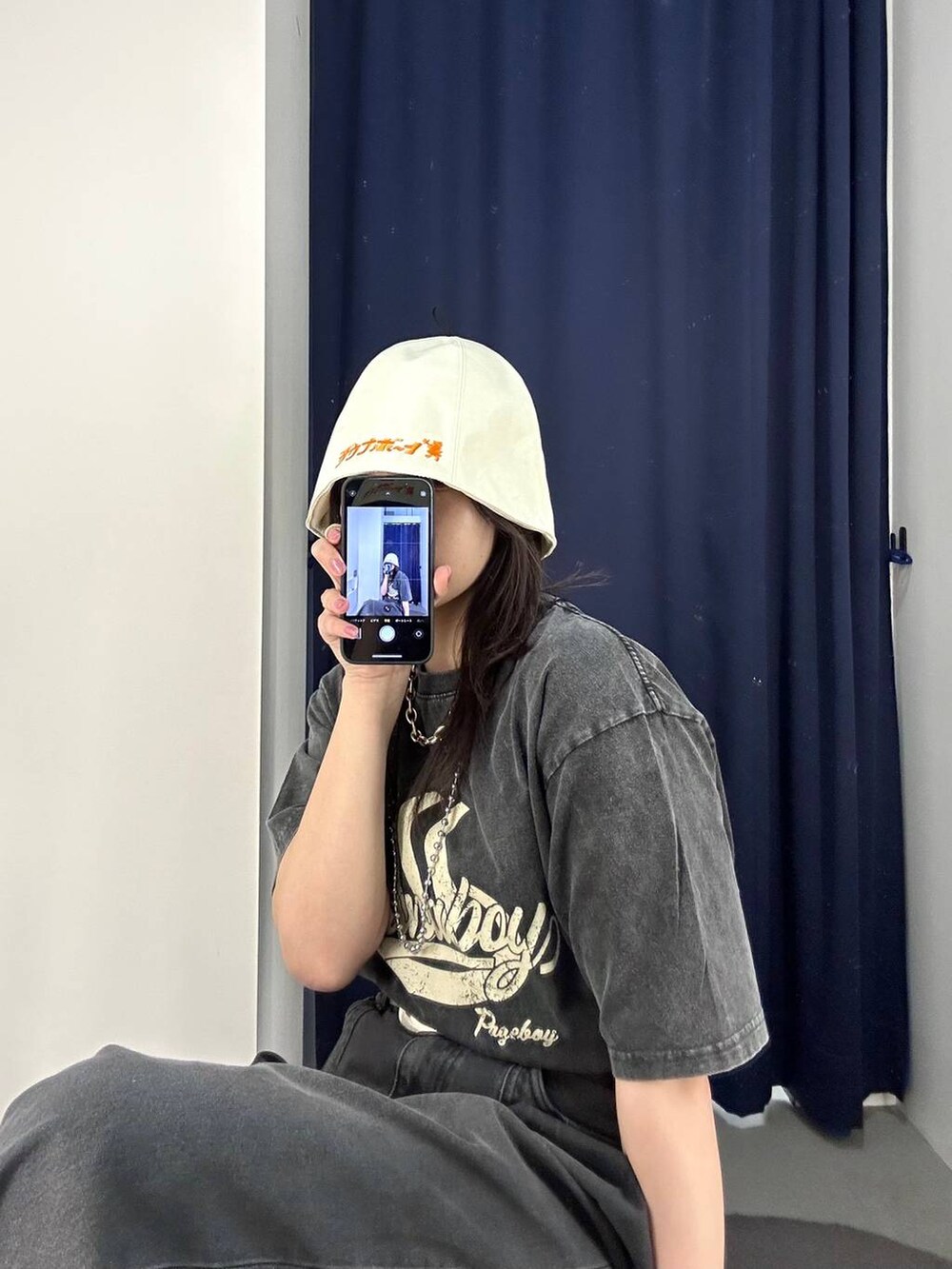 「着痩せ・細見え、春コーデ、骨格ストレート、PAGEBOY、PBLIM」｜「PAGEBOYの【サウナボーイ×LIMMY CAT】サウナハット《UNISEX》（ハット、ホワイト系）」を使った、ハオさん（レディース・158cm）の春コーディネートの3枚目の写真