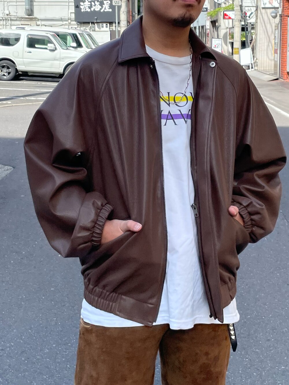 「秋服まるっと大公開、レザー、レザージャケット、レザーパンツ、スウェード、古着MIX、古着、古着コーデ、古着好きな人と繋がりたい、ciaopanic」｜「CIAOPANICのオーバーサイズフェイクレザージャケット（ブルゾン、ブラウン系）」を使った、takayaikedaさん（メンズ・167cm）の秋コーディネートの2枚目の写真