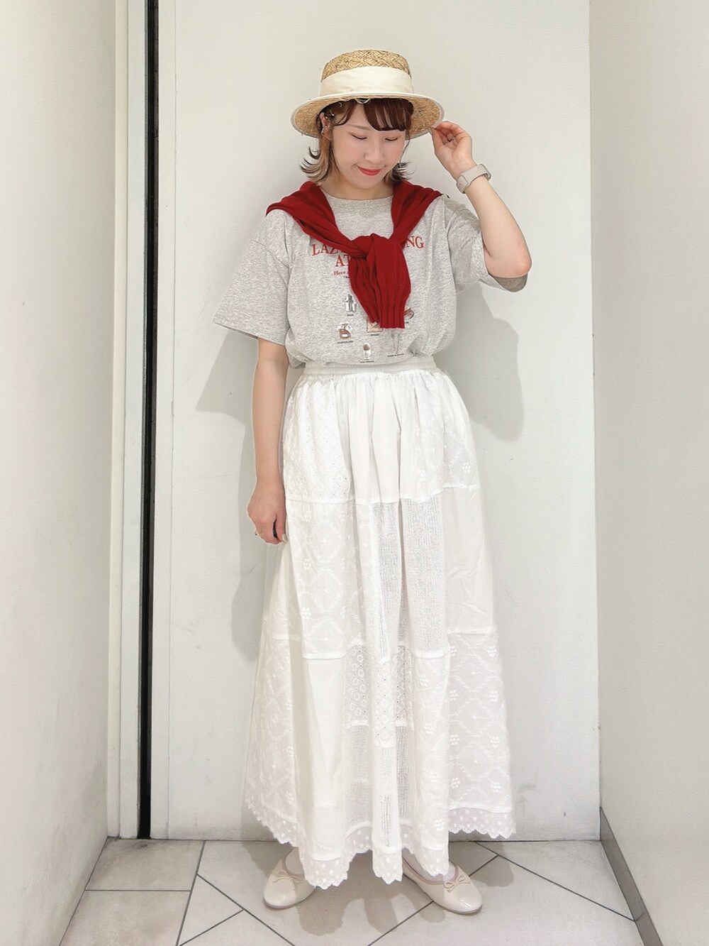 「カンカン帽、ゆべしコラボ、ゆべし×SamansaMos2、レーススカート、サマンサ モスモス(Samansa Mos2)」｜「Samansa Mos2のラフィア太リボンカンカン帽（ハット、ホワイト系）」を使った、sakura✿さん（レディース・158cm）の春コーディネートの2枚目の写真