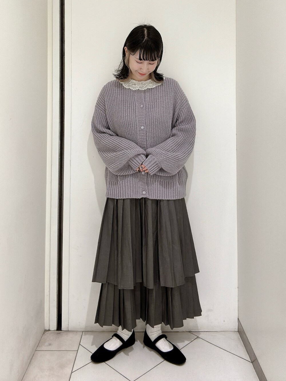 「ラベンダー、ehka sopo、エヘカソポ、レトロ、ガーリー」｜「ehka sopoのベロアパイピングシューズ（その他シューズ、ブラック系）」を使った、sakura✿さん（レディース・158cm）の秋コーディネートの2枚目の写真