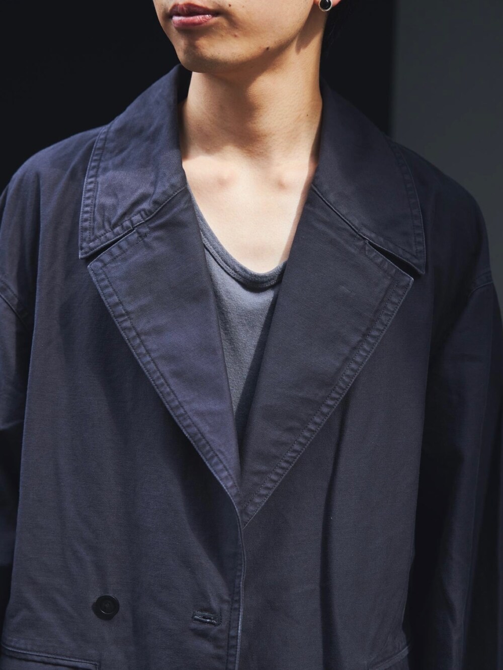 その他のセットアップを着用したメンズの秋コーディネートの4枚目の写真