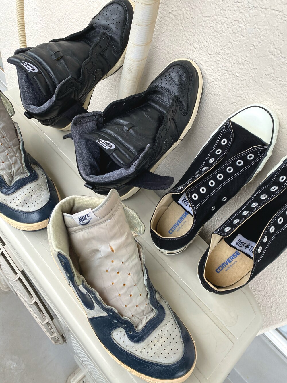 「片手スマホ自撮り研究会🤳✨、我が道をゆく隊、腹黒おたっしブラックコーデ😎、商品愛❤️、靴が好きすぎて🐷👟💕、必殺‼️カチューシャ風メガネずらし🐸‼️、カートコバーン、つなぎ、ブロックチェック、好きな服を好きなように着る🐷💕、双極性障害、メルカリ大量出品中‼️、メルカリ★期間限定SALE★本日最終日‼️、ボロとアジは違うんだよね😏」｜「🔸必殺‼️カチューシャ風メガネずらし🐸‼️の🔸sugi🐸さんの必殺メガネずらしフェスからずっとやっとる😏（その他、その他）」を使った、おたっし🐷さん（メンズ・174cm）の春コーディネートの2枚目の写真