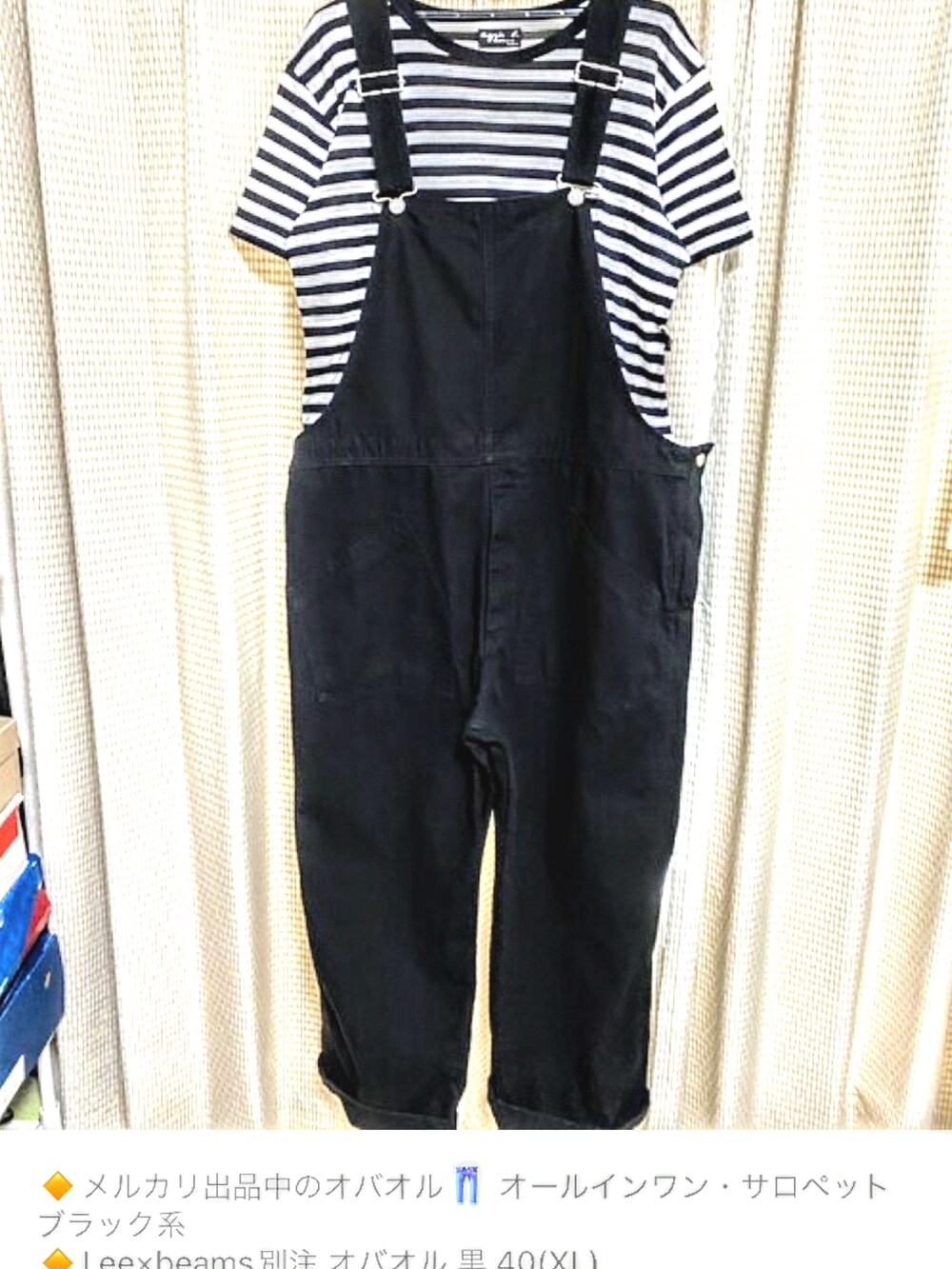 ブルー系のシャツ/ブラウス、ブルー系のデニムパンツ、ブラウン系のドレスシューズを着用したメンズの夏コーディネートの3枚目の写真