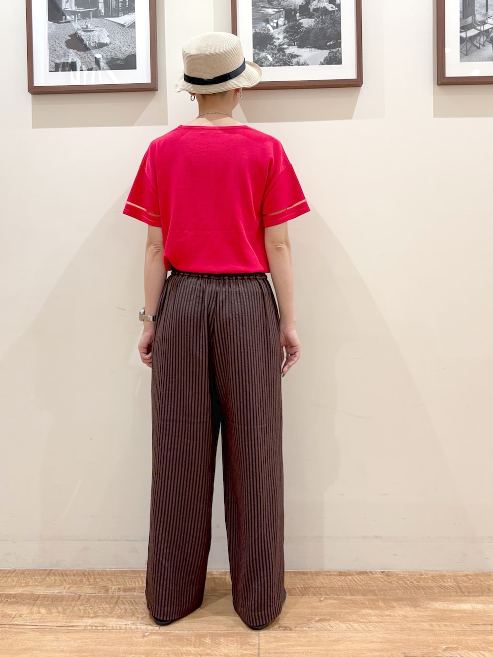 Ayumiさんの「【UVカット/洗える】お袖シアーがヘルシーに フレアスリーブサマーニット（DRESKIP）」を使ったコーディネートの3枚目の写真