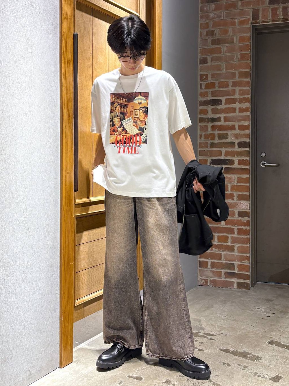 「高身長、高見え、女子ウケ、デニムパンツ、フレアパンツ」｜「RAGEBLUEのステンレスアソートチェーンネックレス（ネックレス、その他）」を使った、りょーやさん（メンズ・180cm）の夏コーディネートの5枚目の写真
