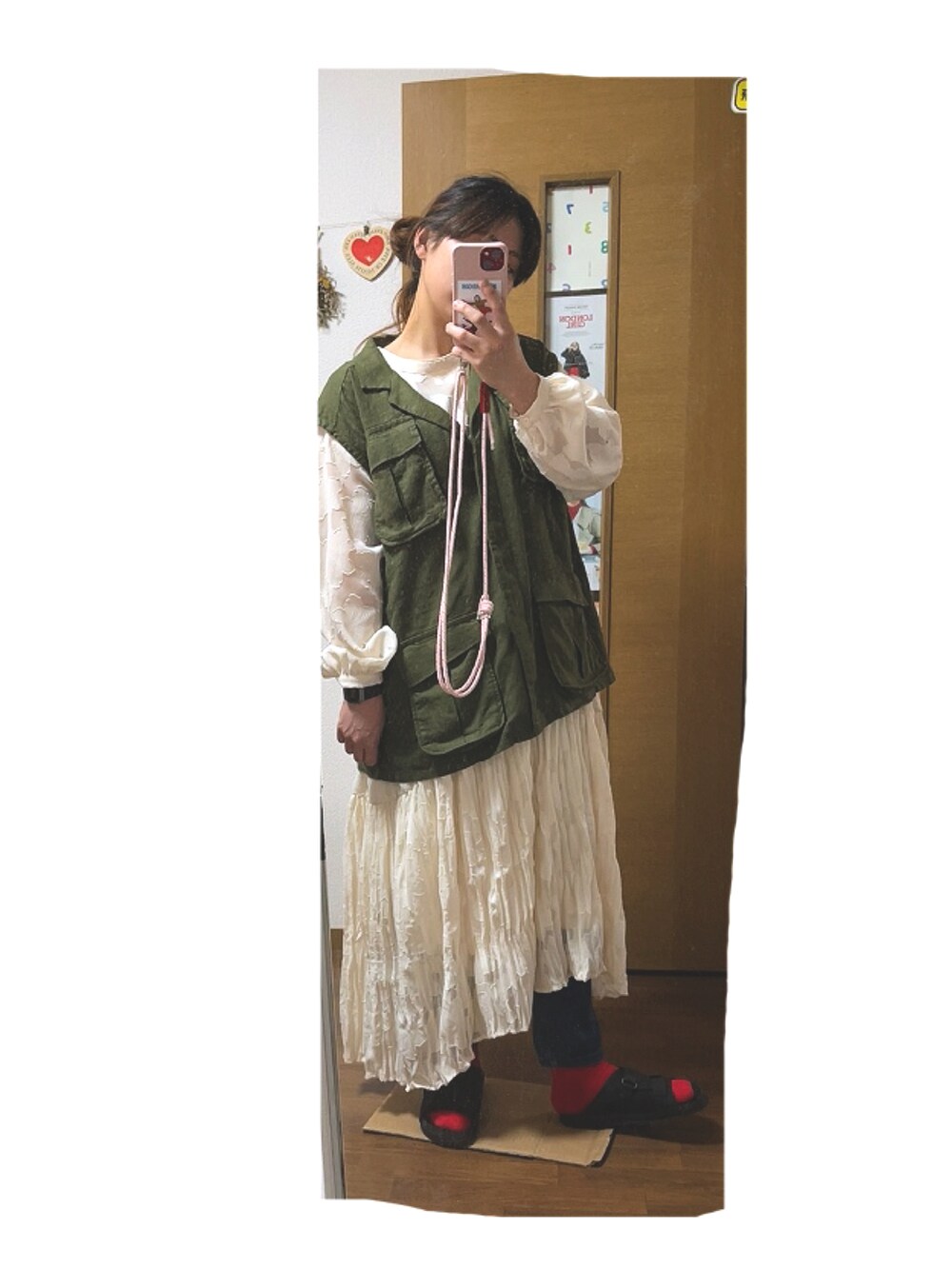 「FUDGEBOYのトラッドスタイル、低身長コーデ」｜「SUBLIMEのSUBLIME　RIPPER SANDAL（サンダル、ホワイト系）」を使った、こがさん（レディース・152cm）の春コーディネートの2枚目の写真