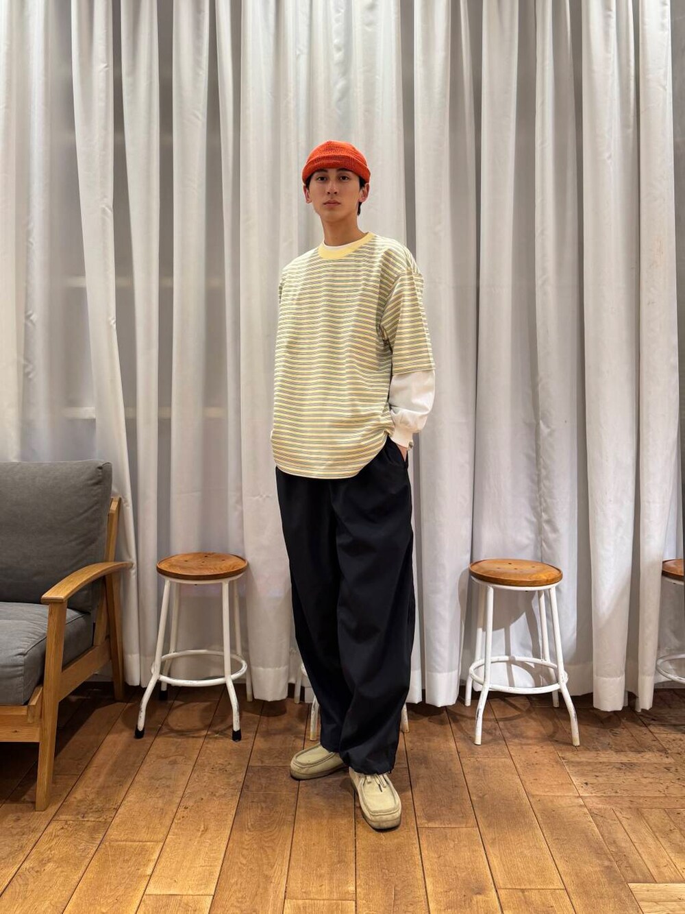 「カジュアル、urbanresearchdoors、ビーニー、アーバンリサーチドアーズ、newarrival、doors、stillbyhand、llbean、春カラーコーデ、暮らしを楽しむ」｜「URBAN RESEARCH DOORSのSSロールワッチ（ニットキャップ/ビーニー、オレンジ系）」を使った、Imuさん（メンズ・177cm）の春コーディネートの5枚目の写真