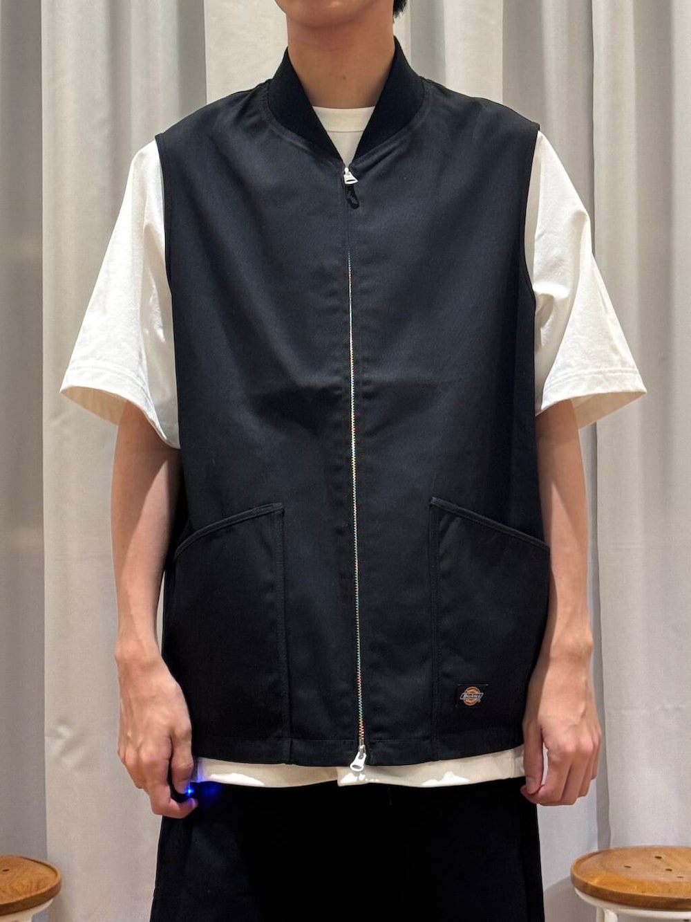 「urbanresearchdoors、Dickies、アーバンリサーチドアーズ、休日コーデ、newarrival、doors、EKAL、機能性素材、キャップコーデ、salomon、メンズスニーカー、暮らしを楽しむ」｜「EKALの『吸水速乾/UVカット』DRY OUT BALLOON FIT T-SHIRTS（Tシャツ/カットソー、ホワイト系）」を使った、Imuさん（メンズ・177cm）の夏コーディネートの7枚目の写真