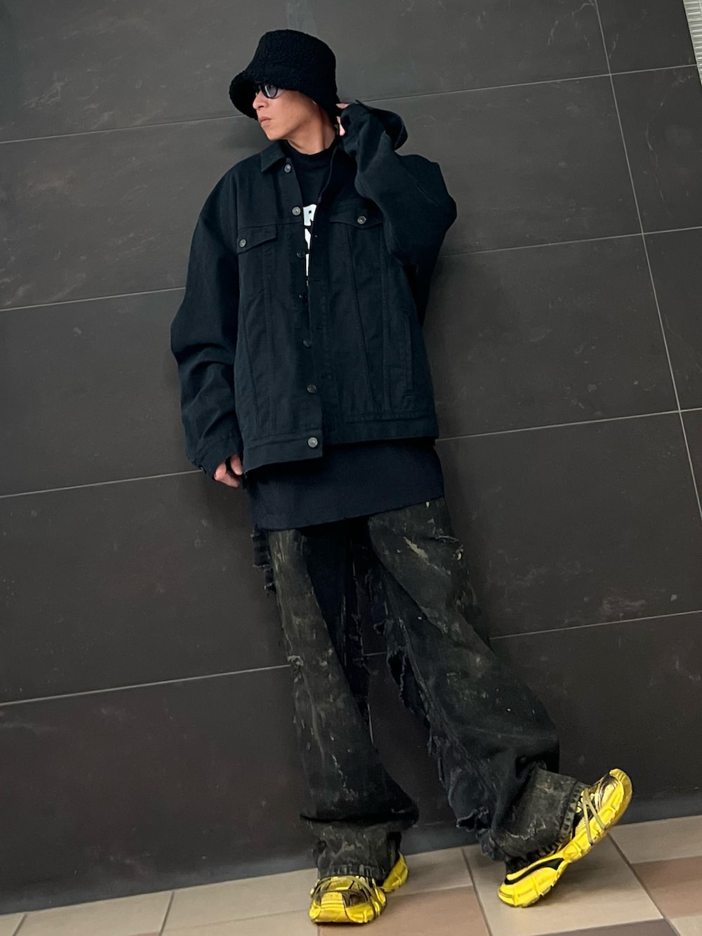 harutoexplorer｜BALENCIAGAのデニムパンツを使ったコーディネート - WEAR