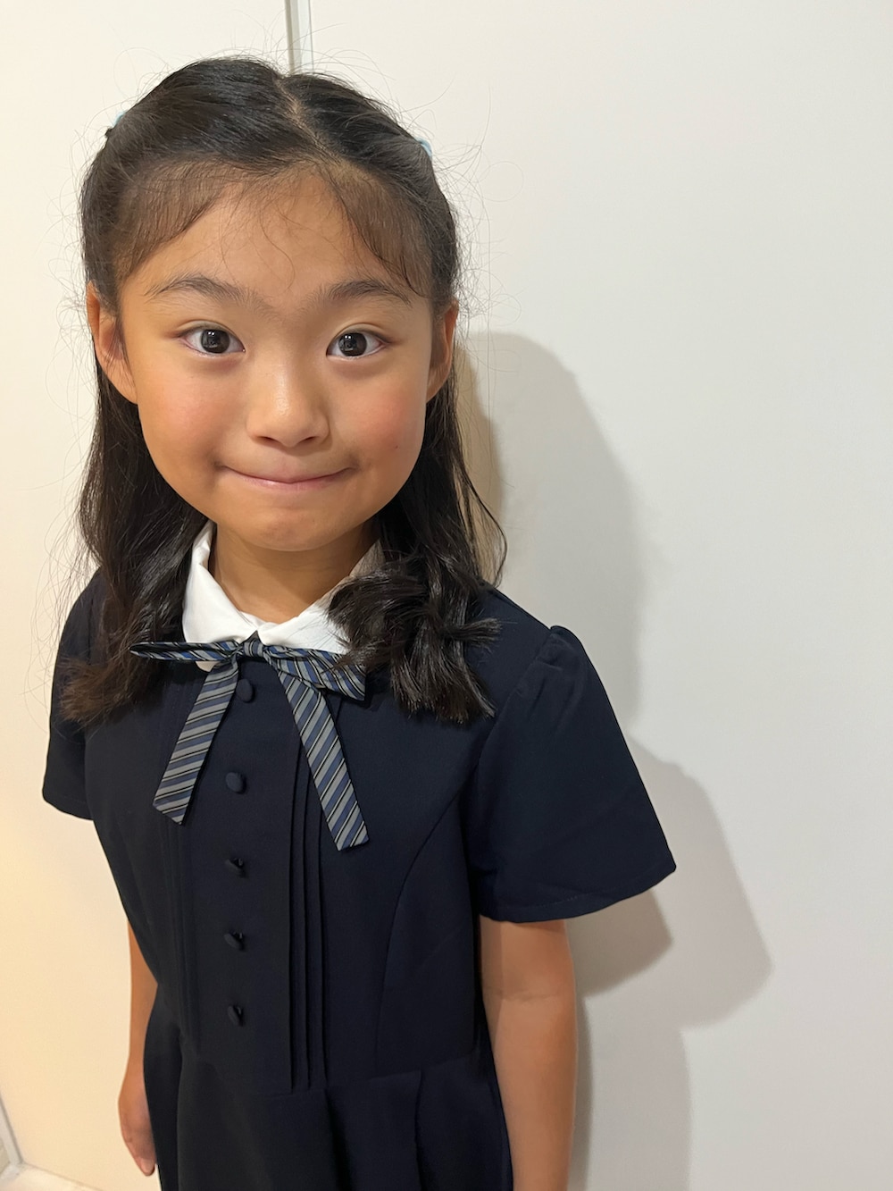 「式服、フォーマル/セレモニー、始業式、チェックパンプス、小学生、秋服準備はじめました」｜「any Famのアイテム（ワンピース、ブルー系）」を使った、springbluespringさん（キッズ・131cm）の秋コーディネートの2枚目の写真