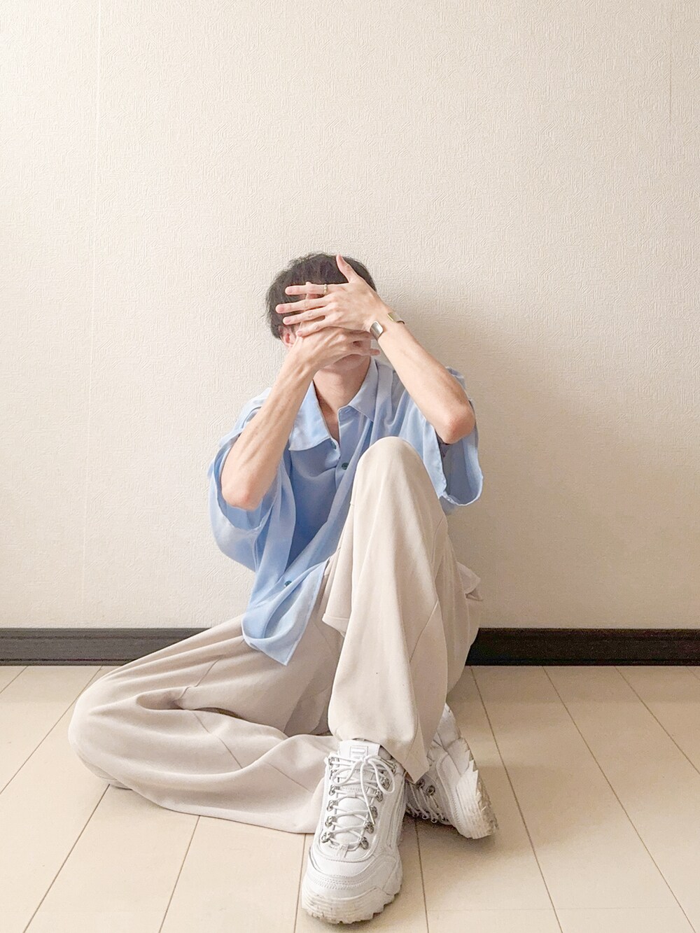 「夏コーデ、休日スタイル、きれいめカジュアル、おでかけコーデ、キレイめコーデ、シンプルコーデ、大人カジュアル、淡色コーデ、大人コーデ、シンプル、夏」｜「ちる。のちる。のInstagram（その他雑貨、グリーン系）」を使った、ちる。さん（メンズ・180cm）の夏コーディネートの3枚目の写真