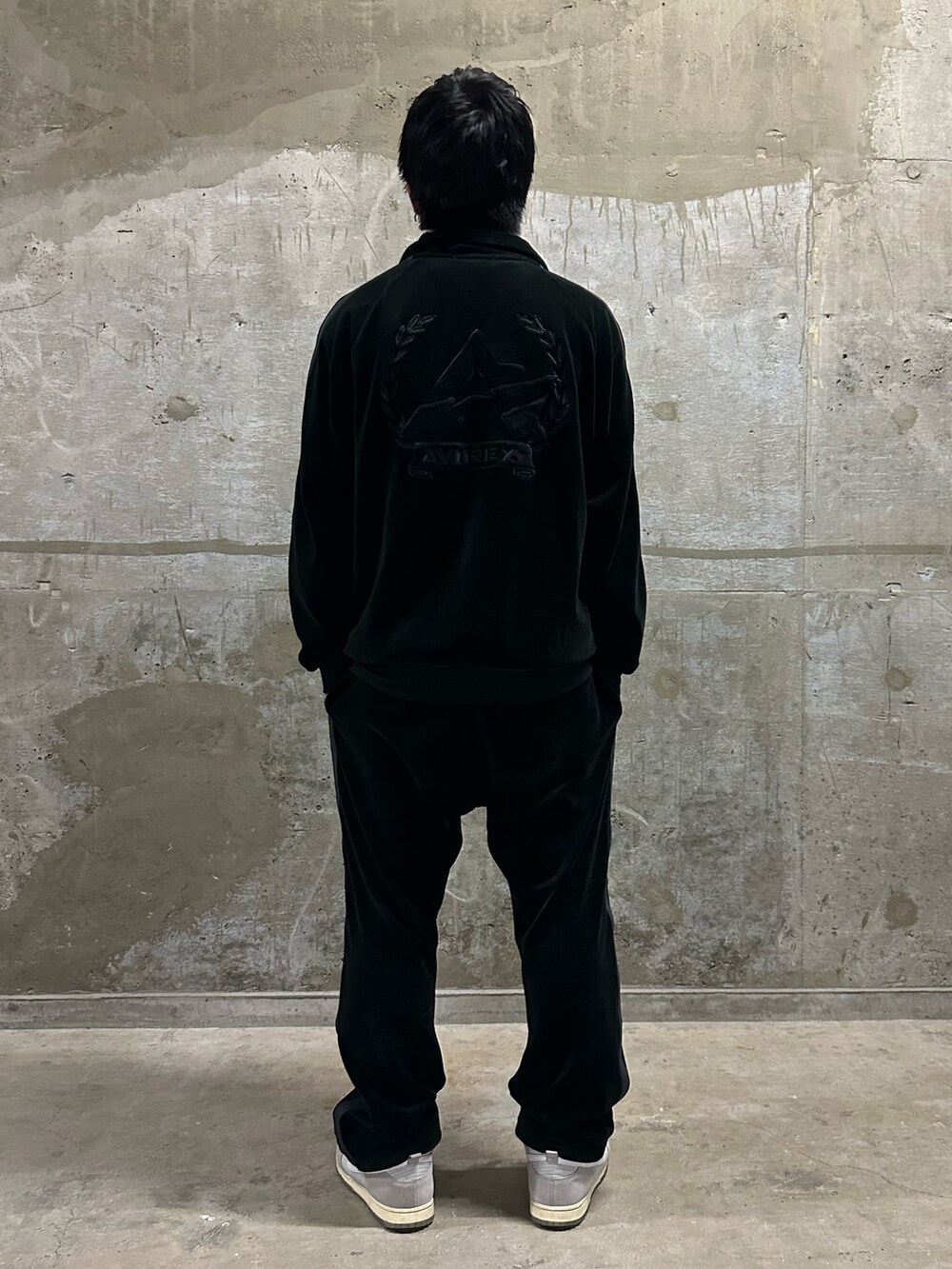 メンズの秋コーディネートの3枚目の写真