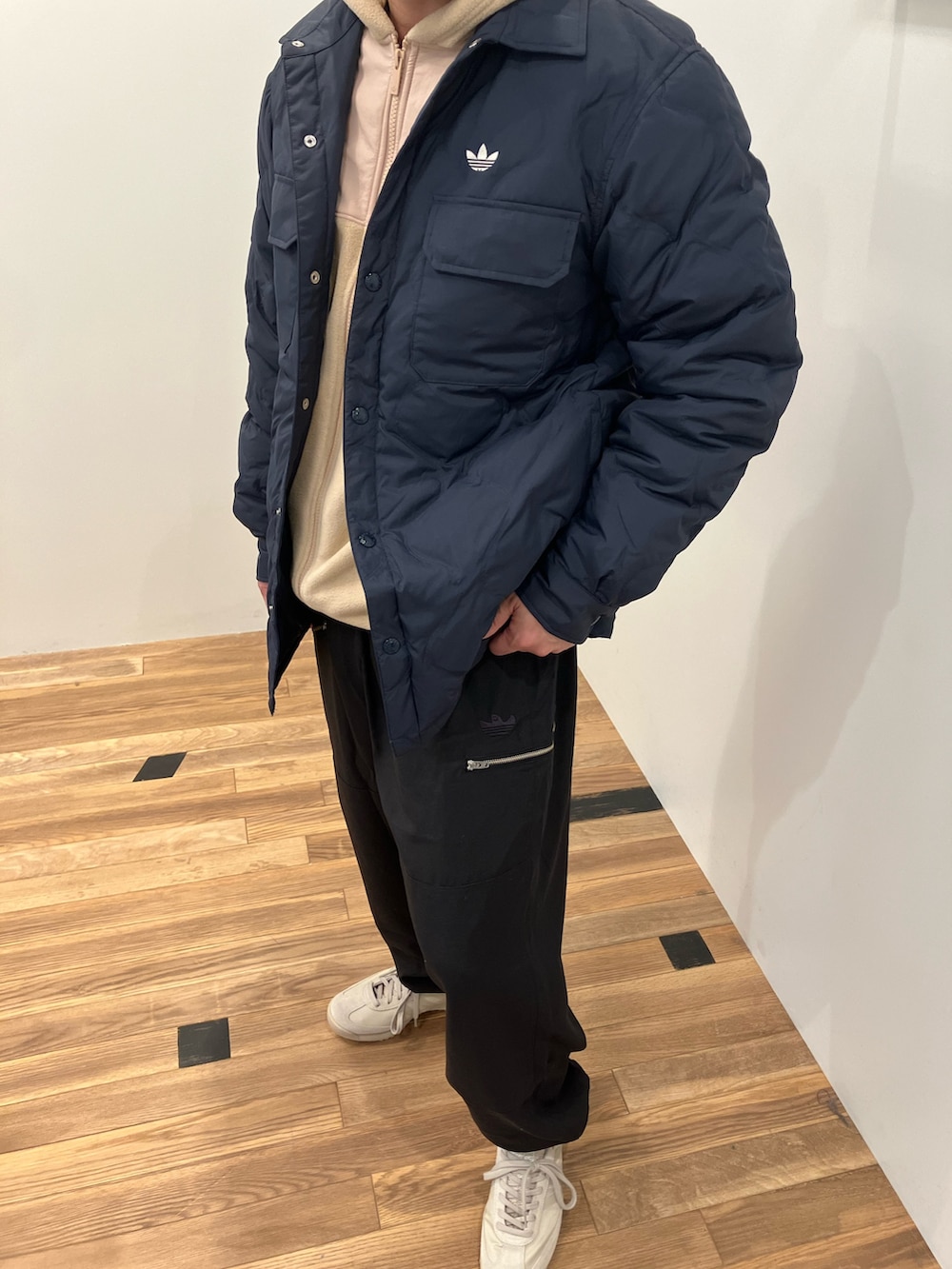 OK(アディダス オリジナルスショップ ダイバーシティ東京 プラザ