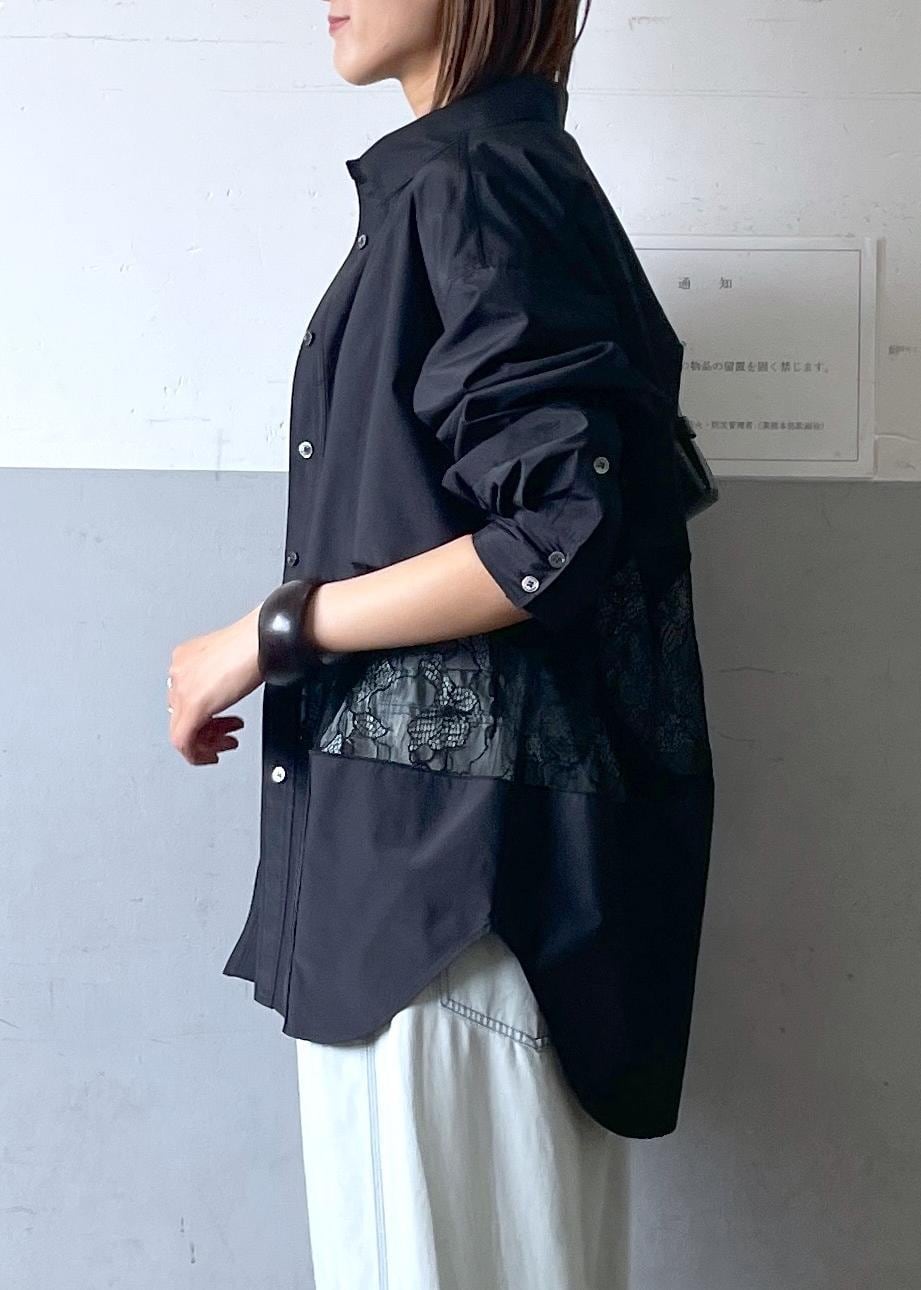 「初夏コーデ、ADAM ET ROPÉ、ナチュラル、イエベ秋、混合、高身長、トップス、シャツ/ブラウス、パンツ、デニムパンツ、バッグ、ハンドバッグ、シューズ、サンダル、GAA05110」|「ADAM ET ROPE'のボックスミニショルダーバッグ(ハンドバッグ、ブラック系)」を使った、KIKUCHIさん(レディース・167cm)の春コーディネートの5枚目の写真