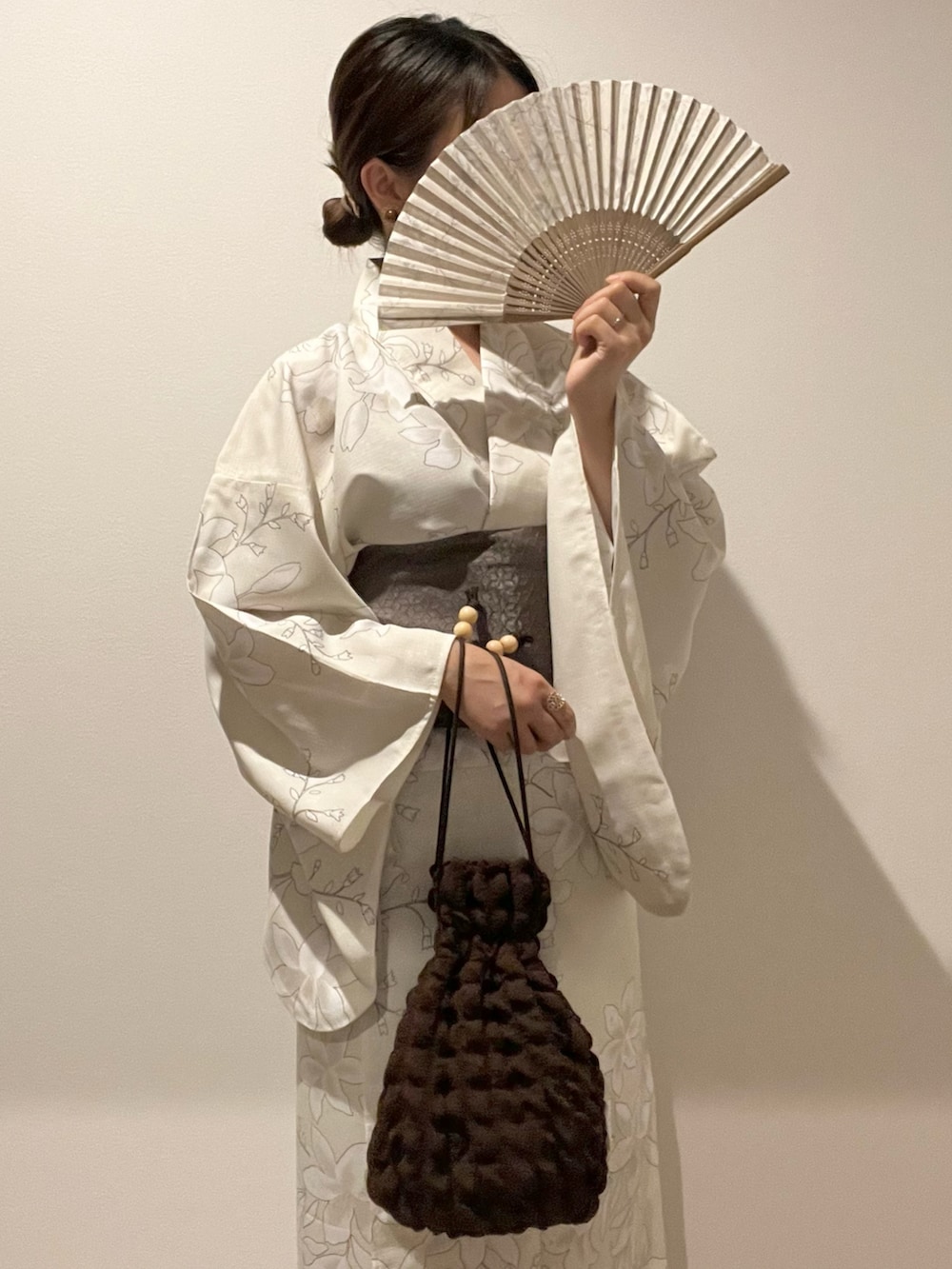 「夏コーデ、大人かわいい、低身長、ベージュ、オトナ女子、150cm、浴衣、浴衣女子、お祭り、淡色コーデ、淡色女子」｜「しまむらのterawear emu（サンダル、ピンク系）」を使った、chiiさん（レディース・150cm）の夏コーディネートの2枚目の写真