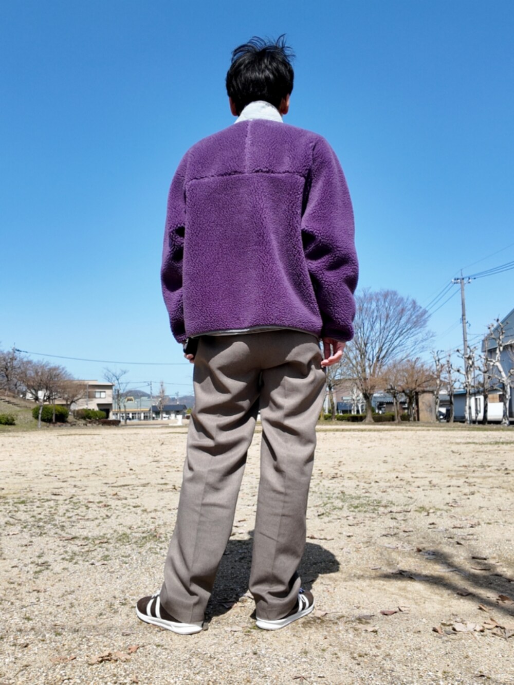 「古着MIX、メンズファッション、アクションスラックス、リーバイス、スラックス、古着、お洒落さんとつながりたい、大人カジュアル、今日のコーデ、ロンT、カットソー、ブラウン、眼鏡、メガネ男子、ボアフリース」|「Levi'sの90s ACTION SLACKS made in USA(スラックス、ベージュ系)」を使った、九条∞(くじょうえいと)さん(メンズ・168cm)の春コーディネートの4枚目の写真