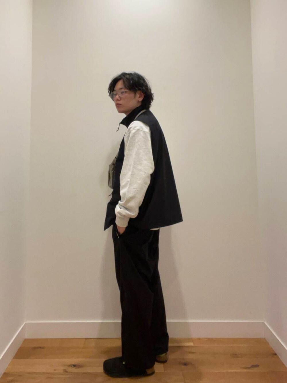 「春のジャケットスタイル」|「THE NORTH FACEのTHE NORTH FACE Capella 2(ショルダーバッグ、グレー系)」を使った、nomura0410さん(メンズ・171cm)の冬コーディネートの2枚目の写真
