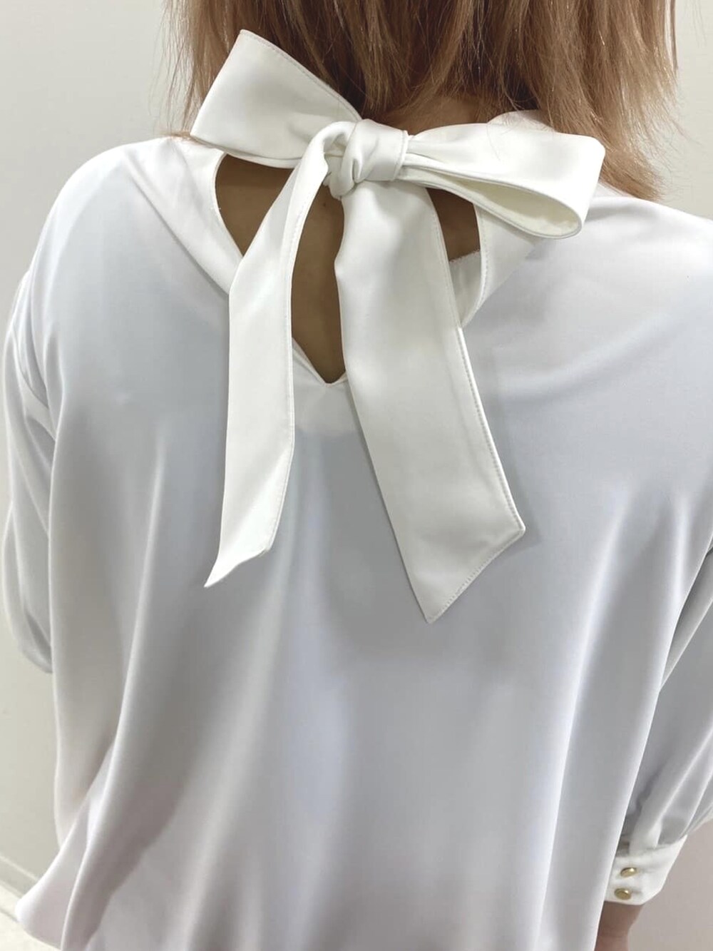 ピンク系のその他パンツを着用したレディースの春コーディネートの5枚目の写真