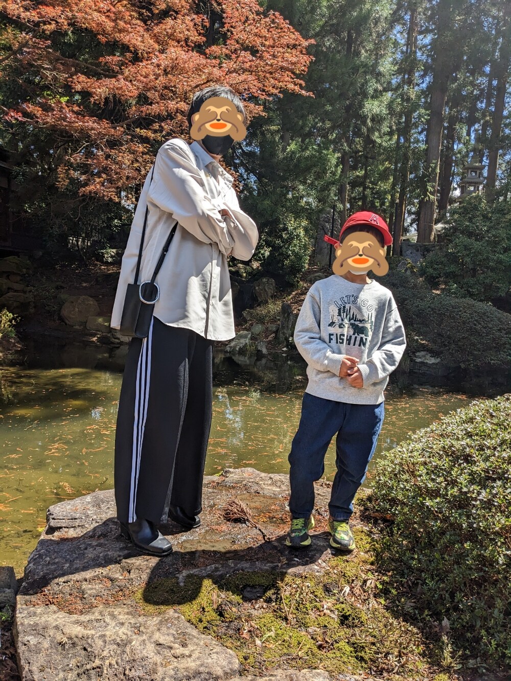 「きれいめカジュアル、ワイドパンツ、シャツスタイル、お洒落さんとつながりたい、春服、プチプラ、スポーツミックス、アディダス、アディダスジャージ、春服コーデ、ヒールブーツ」｜「HAREのアイテム（ネックレス、シルバー系）」を使った、Yiさん（メンズ・167cm）の春コーディネートの3枚目の写真