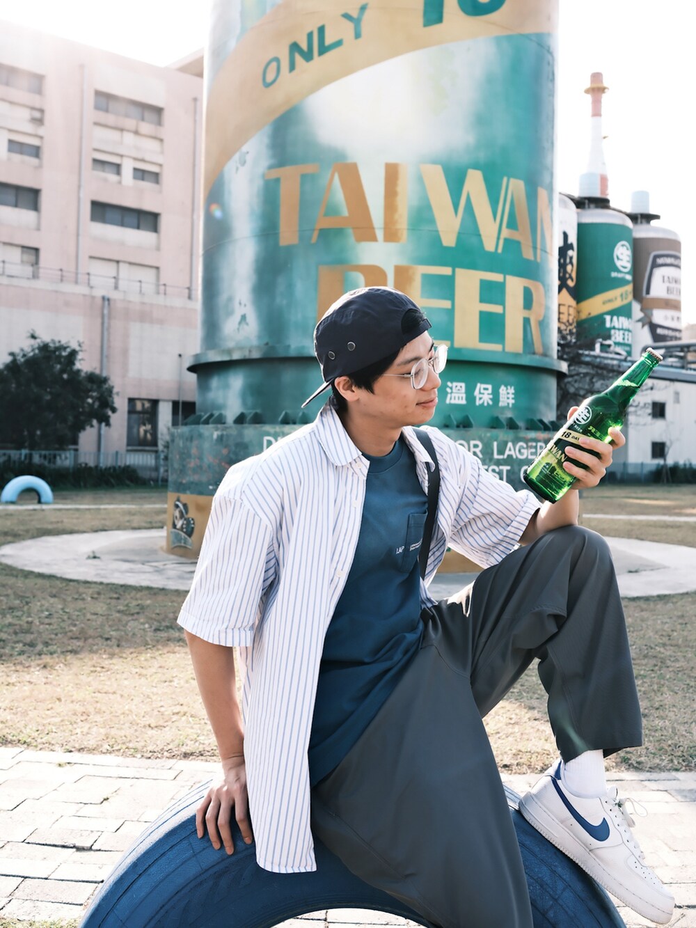「酒廠、NIKE、LAPRIMA、JKS shop、wtaps」｜「WTAPSのアイテム（キャップ、ブルー系）」を使った、jamesliu😃さん（メンズ・171cm）の春コーディネートの2枚目の写真