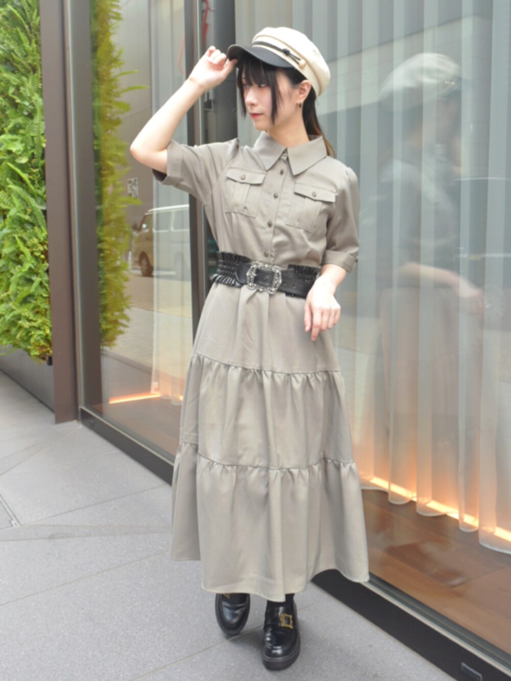 「axes femme、低身長、低身長コーデ、秋服準備はじめました、お出かけコーデ、ローファー、秋コーデ、おでかけコーデ、秋冬コーデ、ワンピース、ワンピーススタイル」｜「axes femmeのバックルデザインローファー（パンプス、ブラック系）」を使った、ありさん（レディース・155cm）の秋コーディネートの4枚目の写真