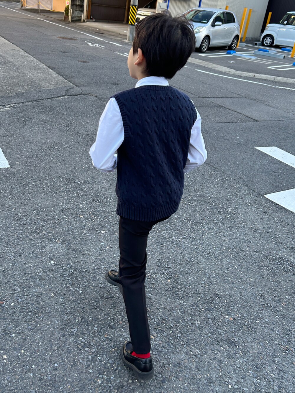 「七五三、七五三前撮り、七五三３歳、キッズコーデ、キッズファッション、着物、着物コーデ、フォーマル、フォーマル/セレモニー、女の子、男の子」｜「松坂屋のアイテム（着物、イエロー系）」を使った、MIKAさん（骨格ナチュラル・キッズ・90cm）の秋コーディネートの3枚目の写真