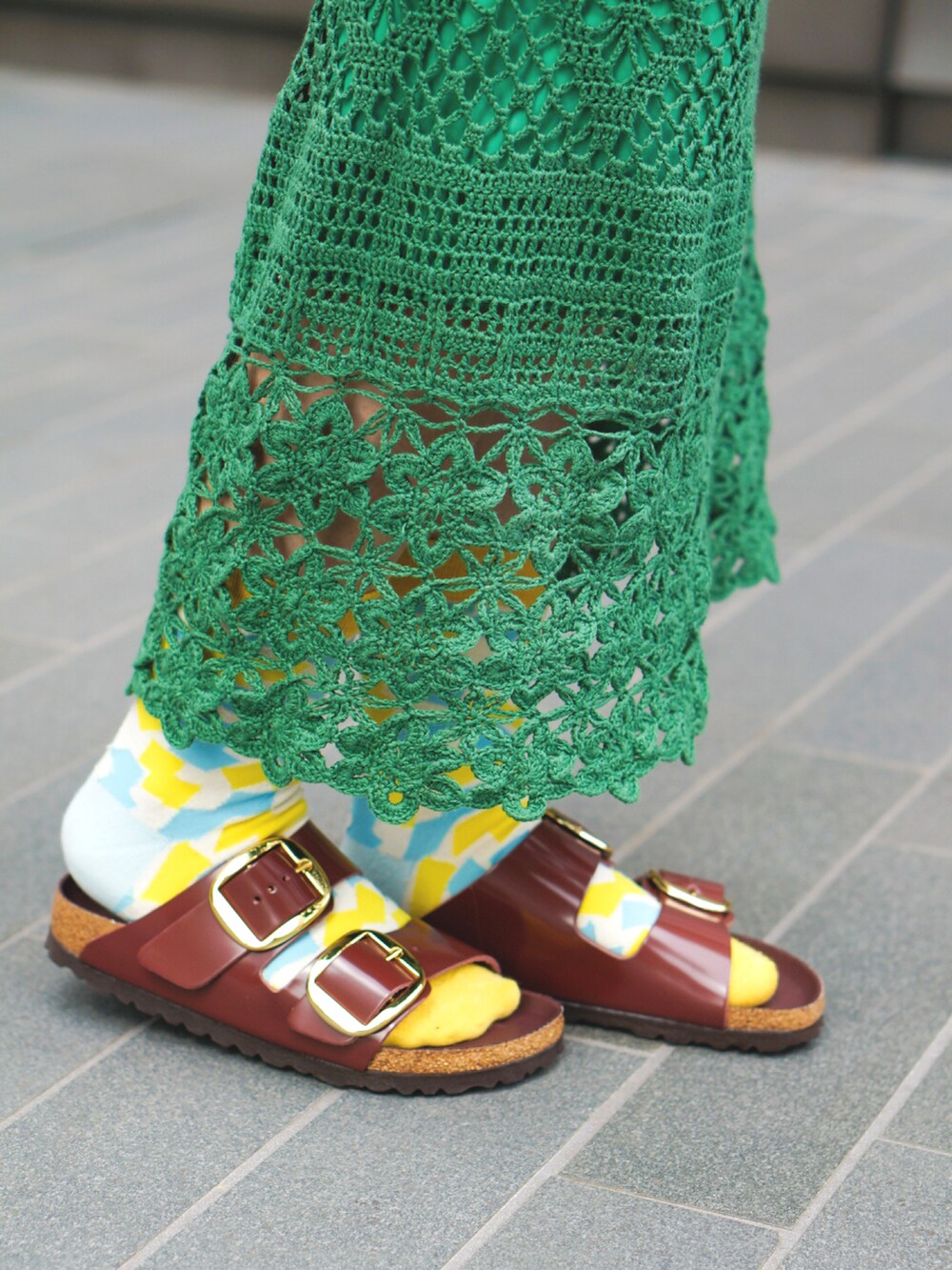 「BIRKENSTOCKの22SS新作■ARIZONA/アリゾナ ビッグバックル パテント HEX (WOMEN)（サンダル、ブラウン系）」を使った、amu.さん（レディース・150cm）の春コーディネートの3枚目の写真