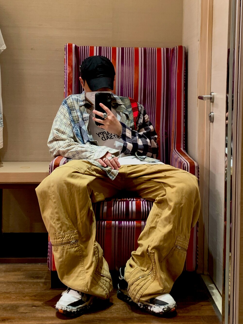 「BALENCIAGAのアイテム（キャップ、ブラック系）」を使った、CMPさん（メンズ・174cm）の夏コーディネートの2枚目の写真